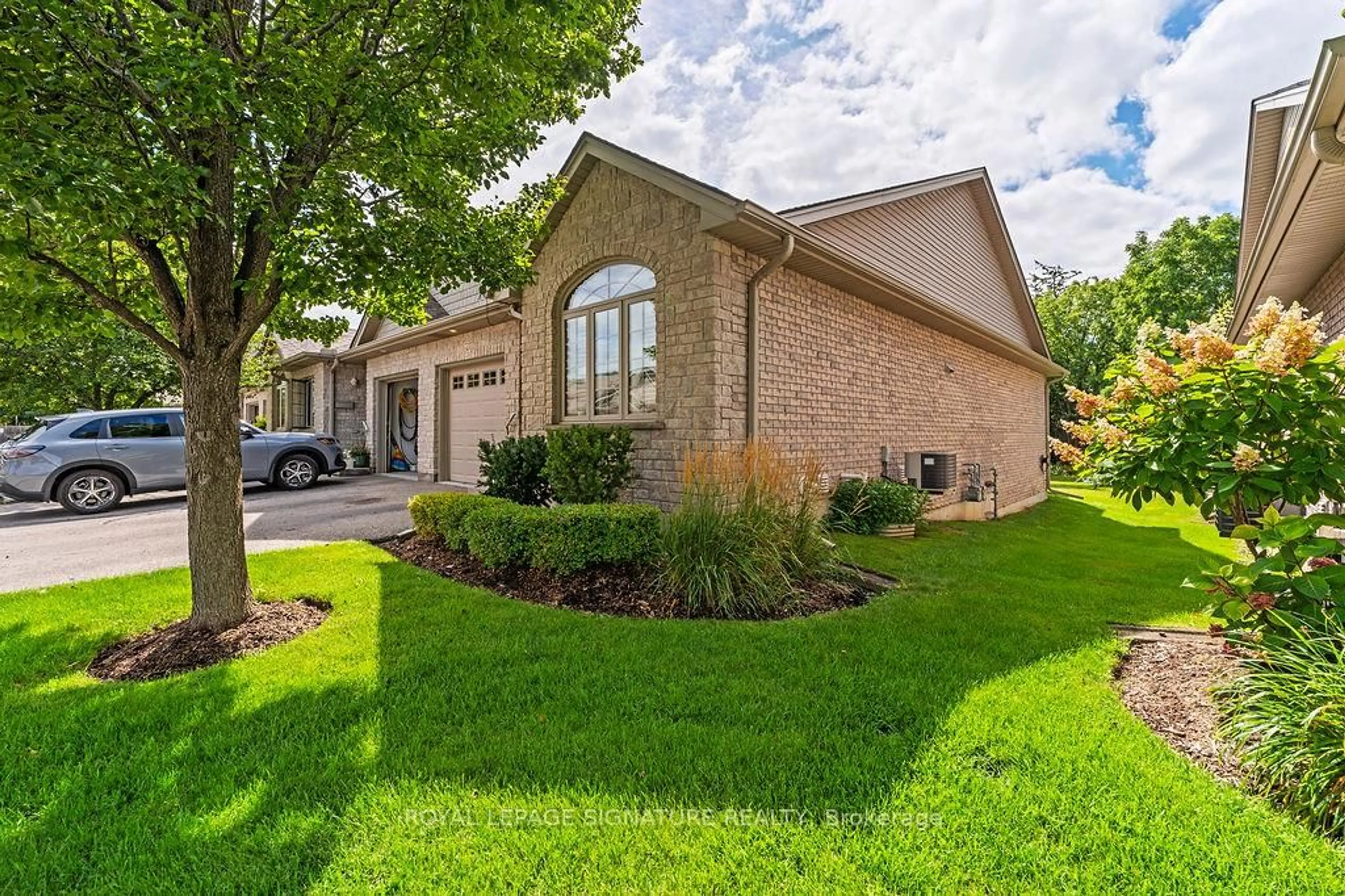 Home with brick exterior material, street for 510 Queensway West #18, Norfolk Ontario N3Y 4R4