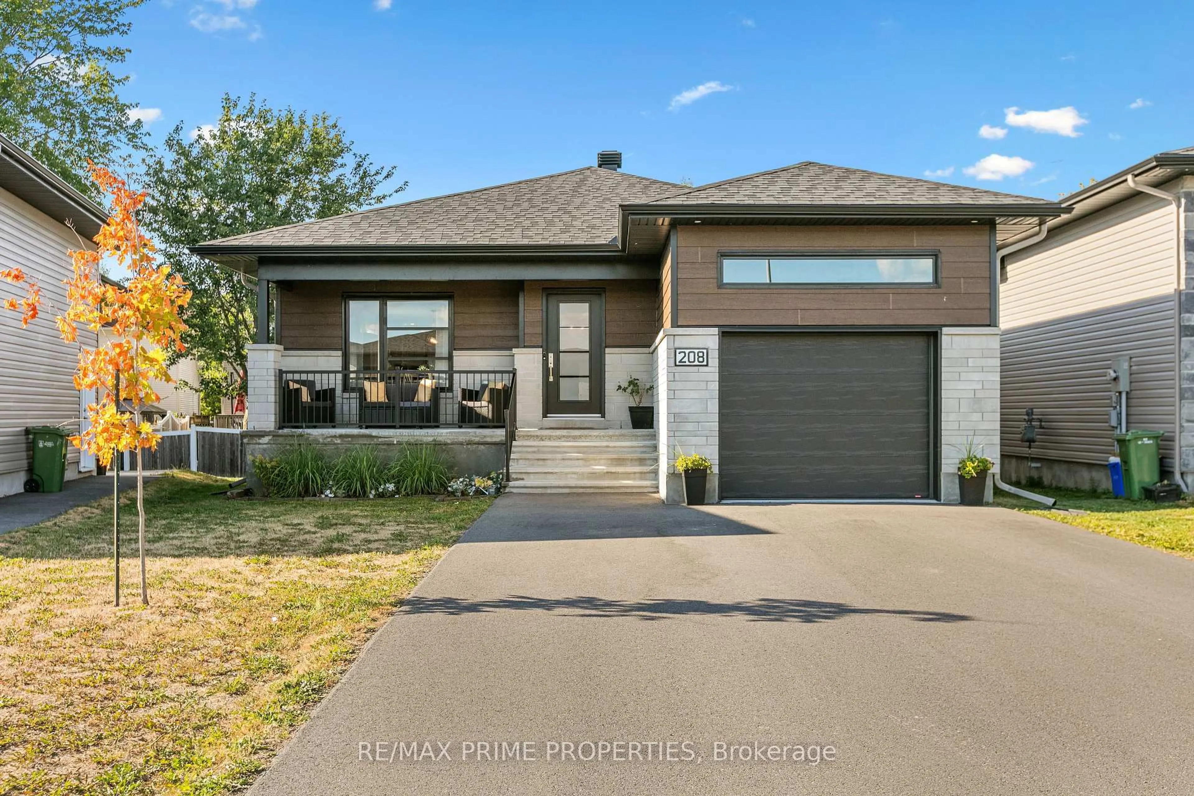 Home with brick exterior material, street for 208 Filion St, Russell Ontario K0A 1W0