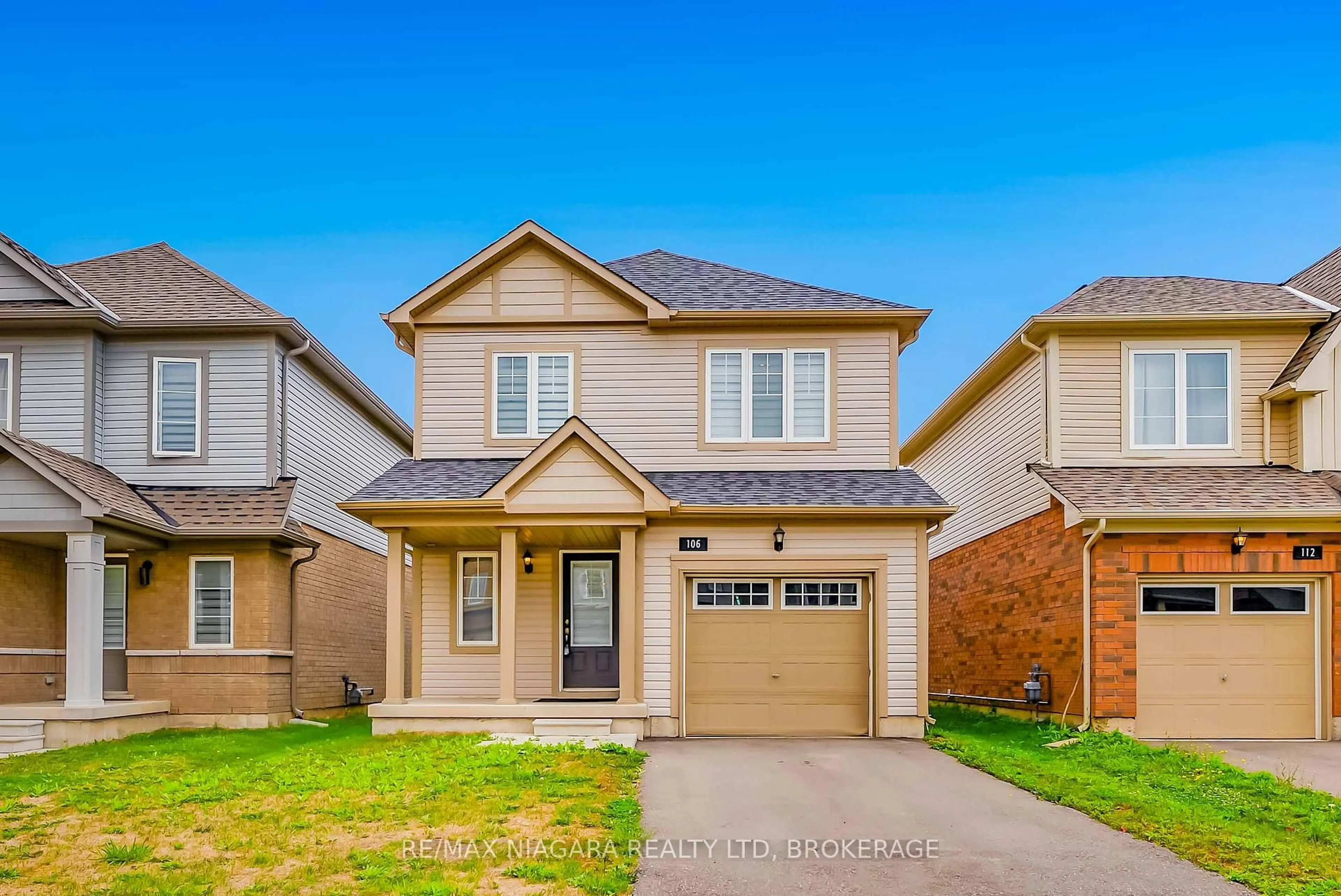 Home with brick exterior material, street for 106 Tumblewood Pl, Welland Ontario L3B 0J3