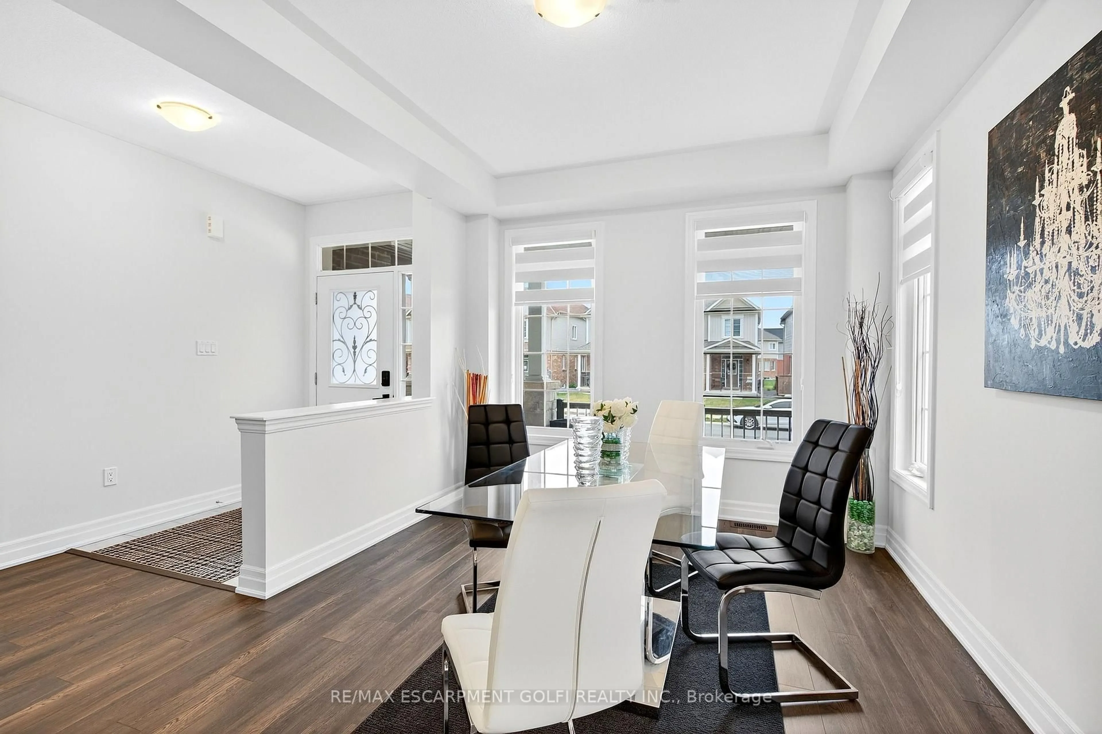 Dining room, unknown for 9234 White Oak Ave, Niagara Falls Ontario L2G 3P6