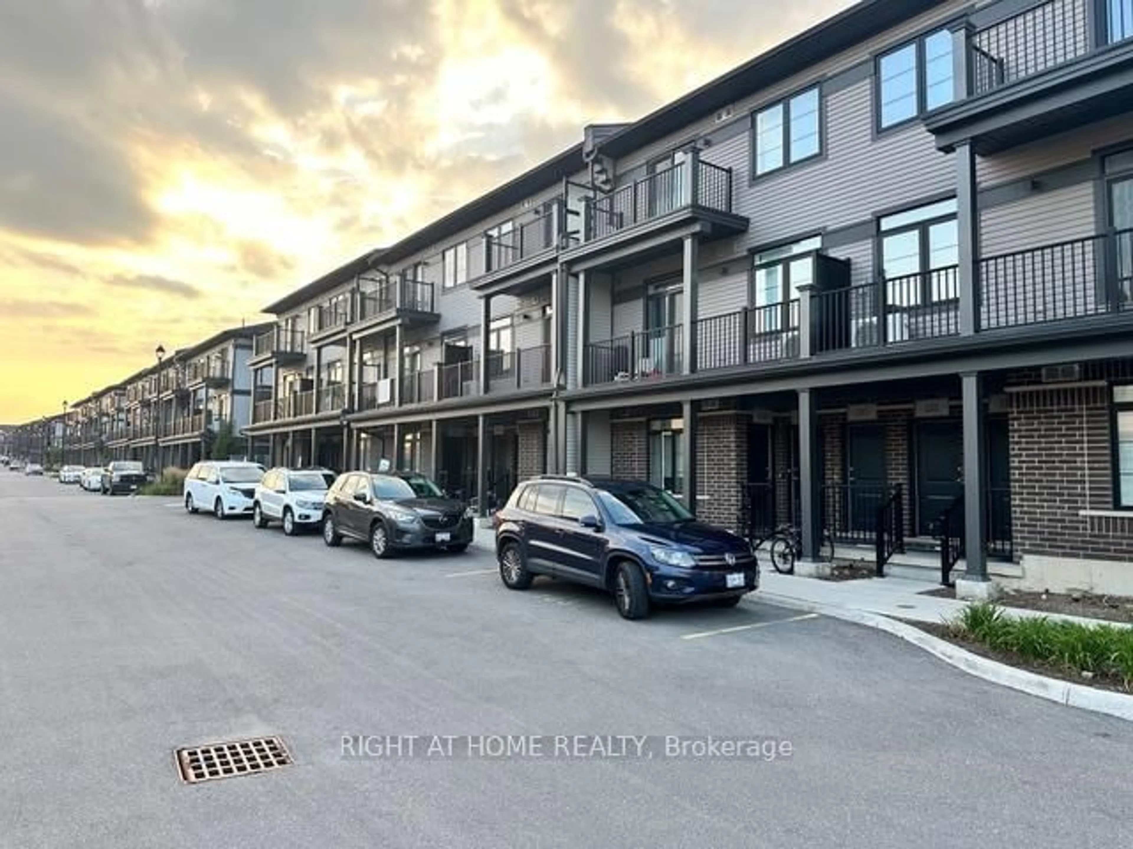A pic from outside/outdoor area/front of a property/back of a property/a pic from drone, street for 182 Wheat Lane, Kitchener Ontario N2R 1R7