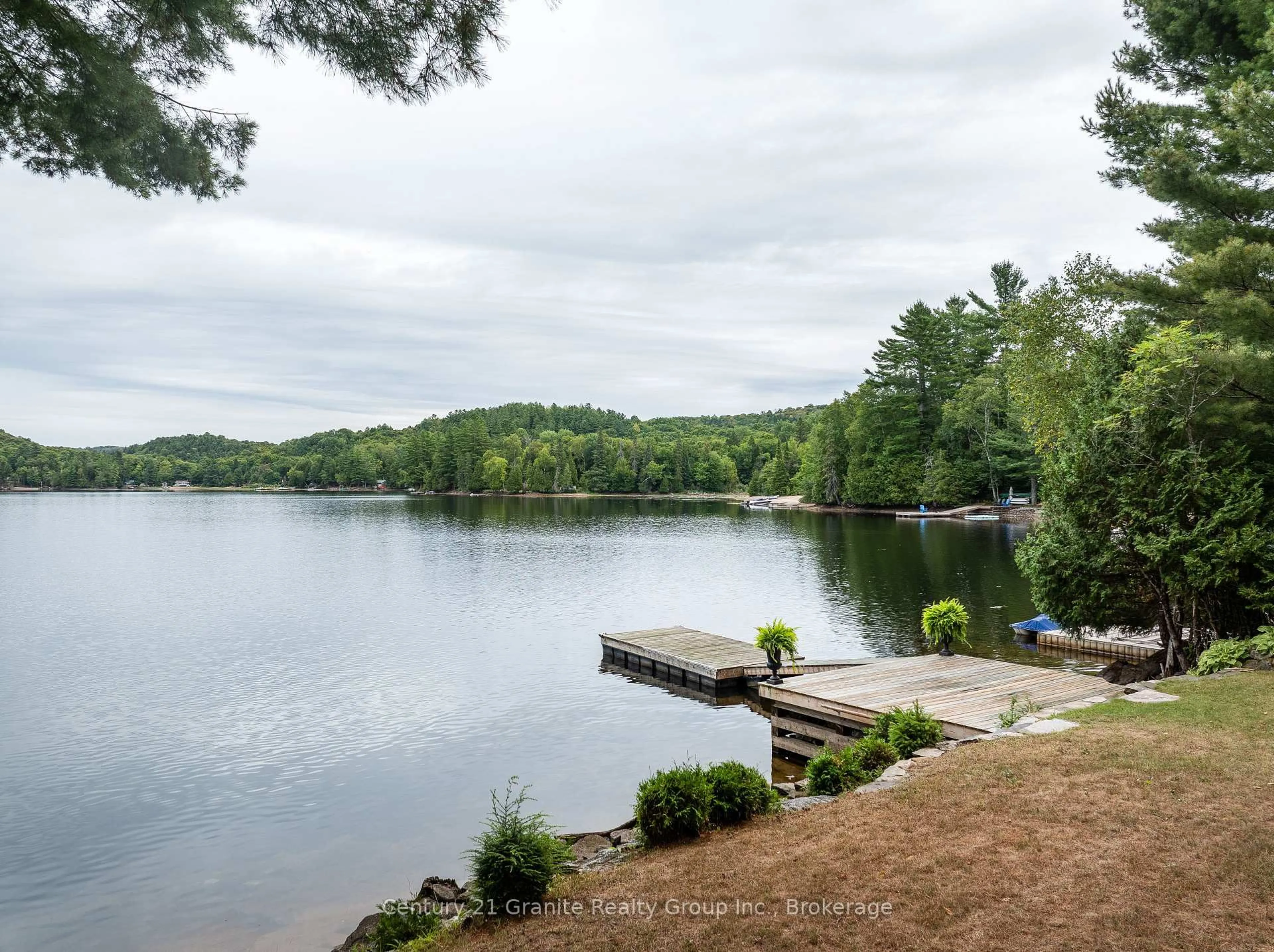 Patio, water/lake/river/ocean view for 1528 Dignan Rd, Dysart et al Ontario K0M 1S0
