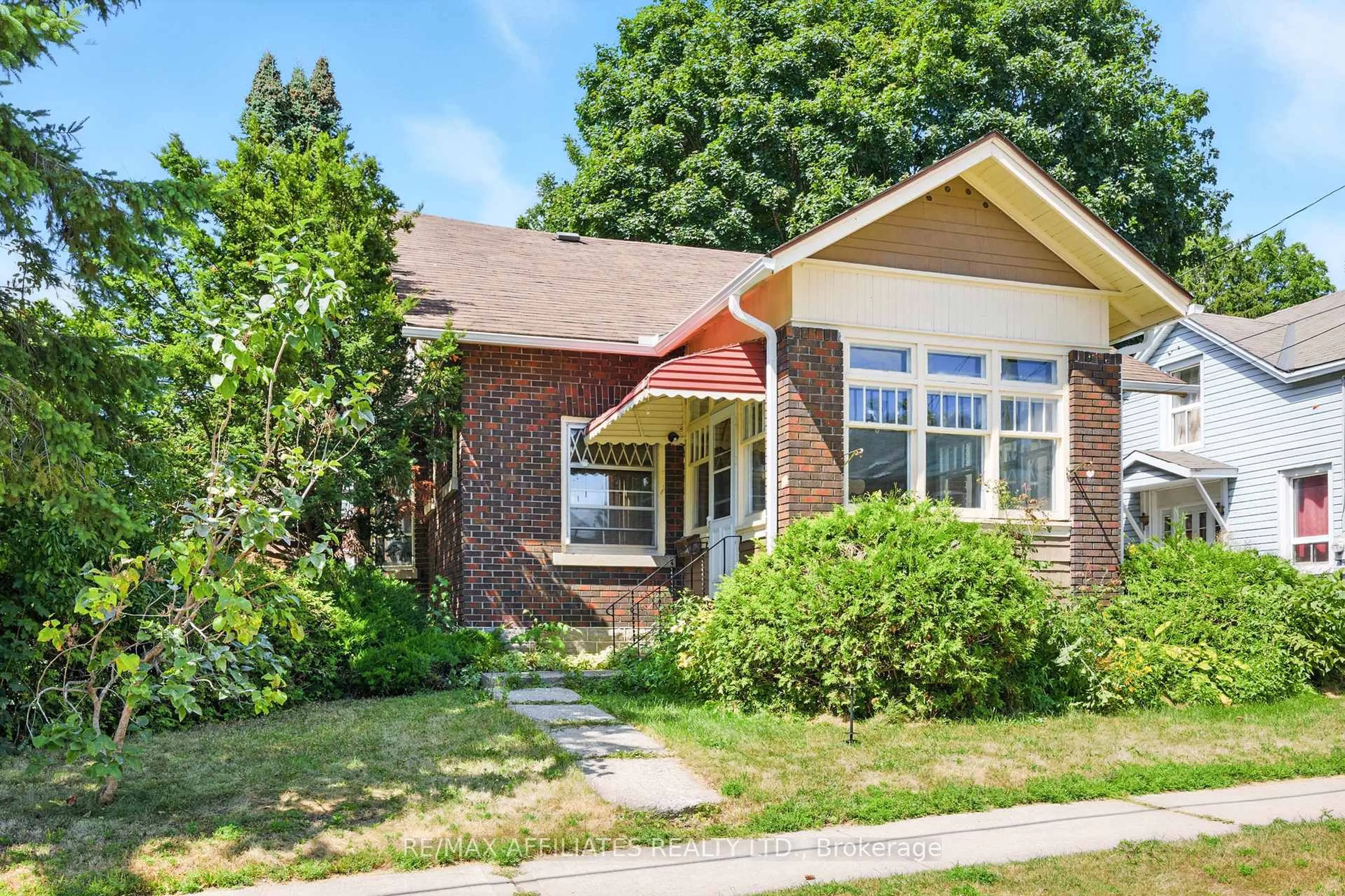 Home with brick exterior material, street for 88 Main St, Smiths Falls Ontario K7A 1A9