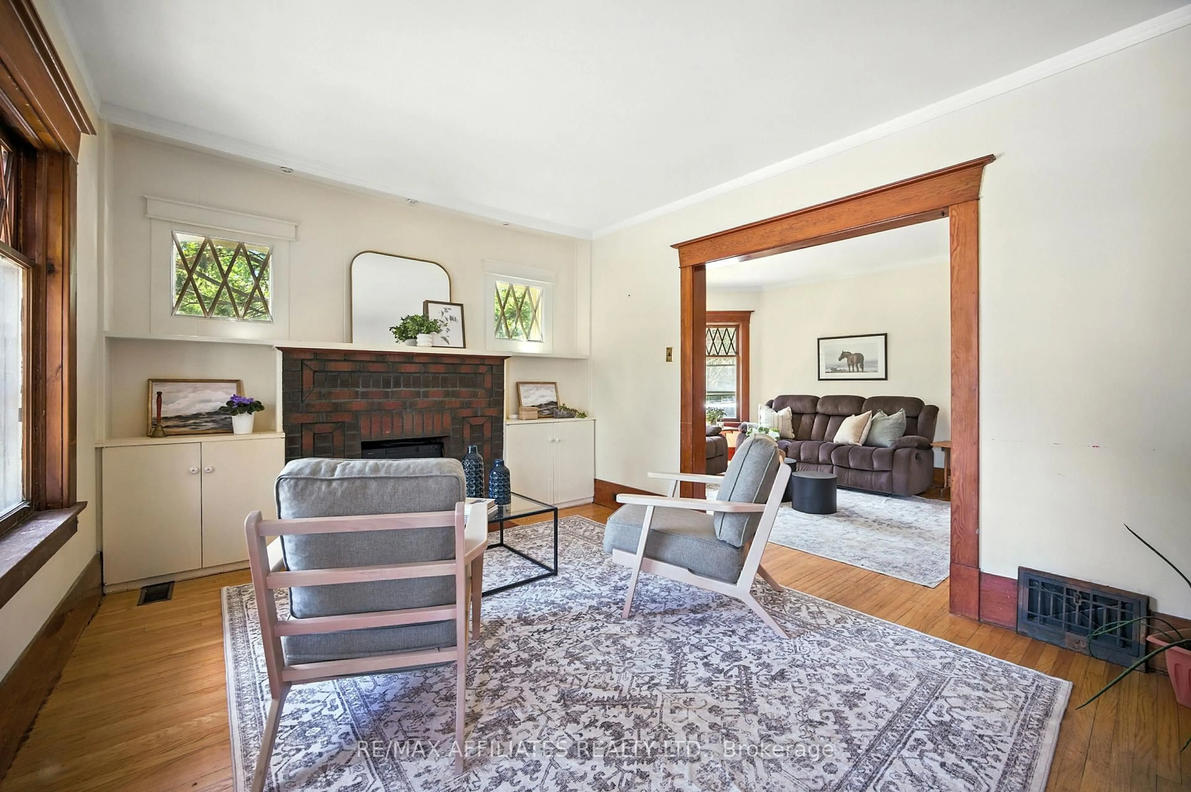 Living room with furniture, unknown for 88 Main St, Smiths Falls Ontario K7A 1A9
