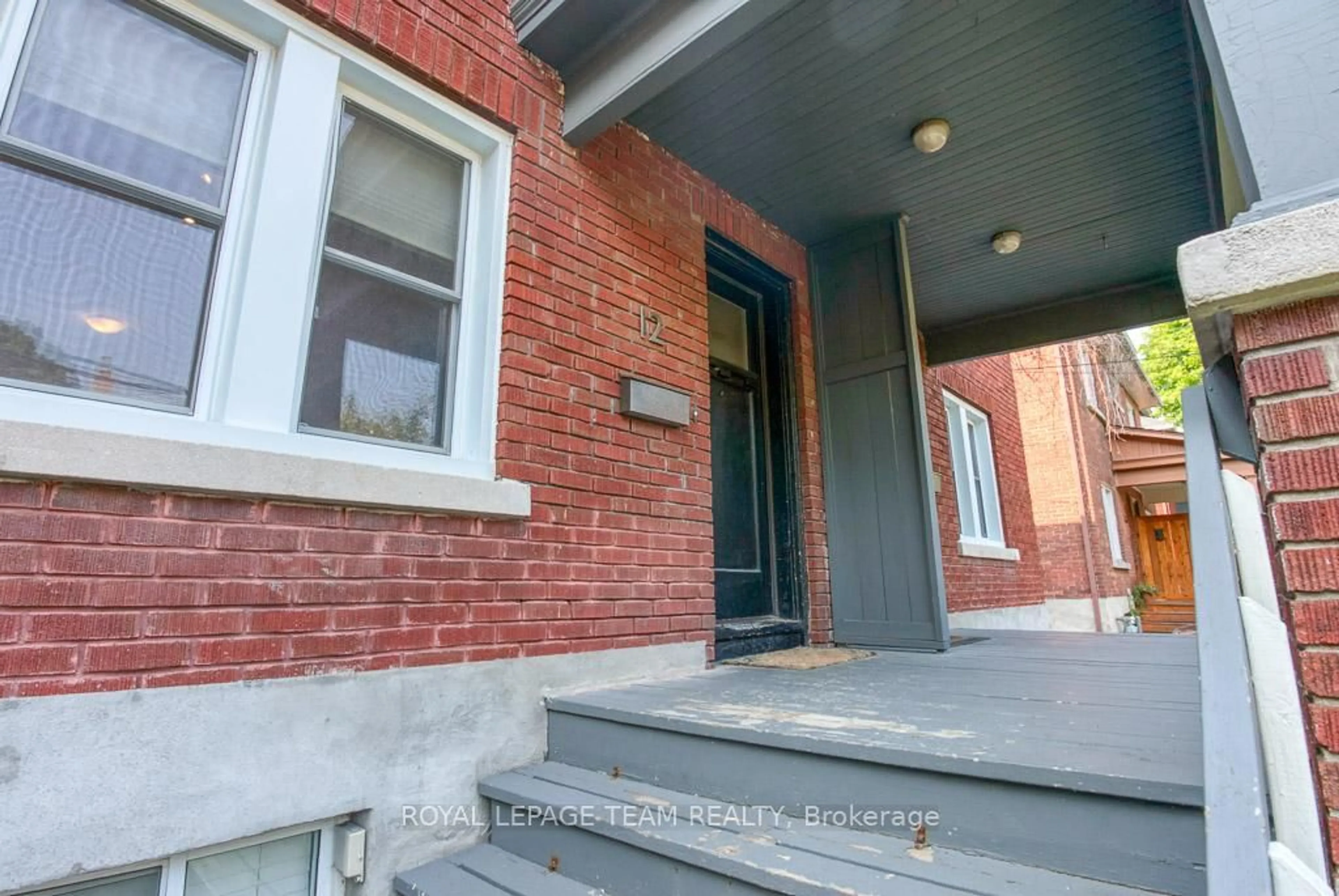 Unknown for 12 Foster St, Ottawa Ontario K1Y 3J4