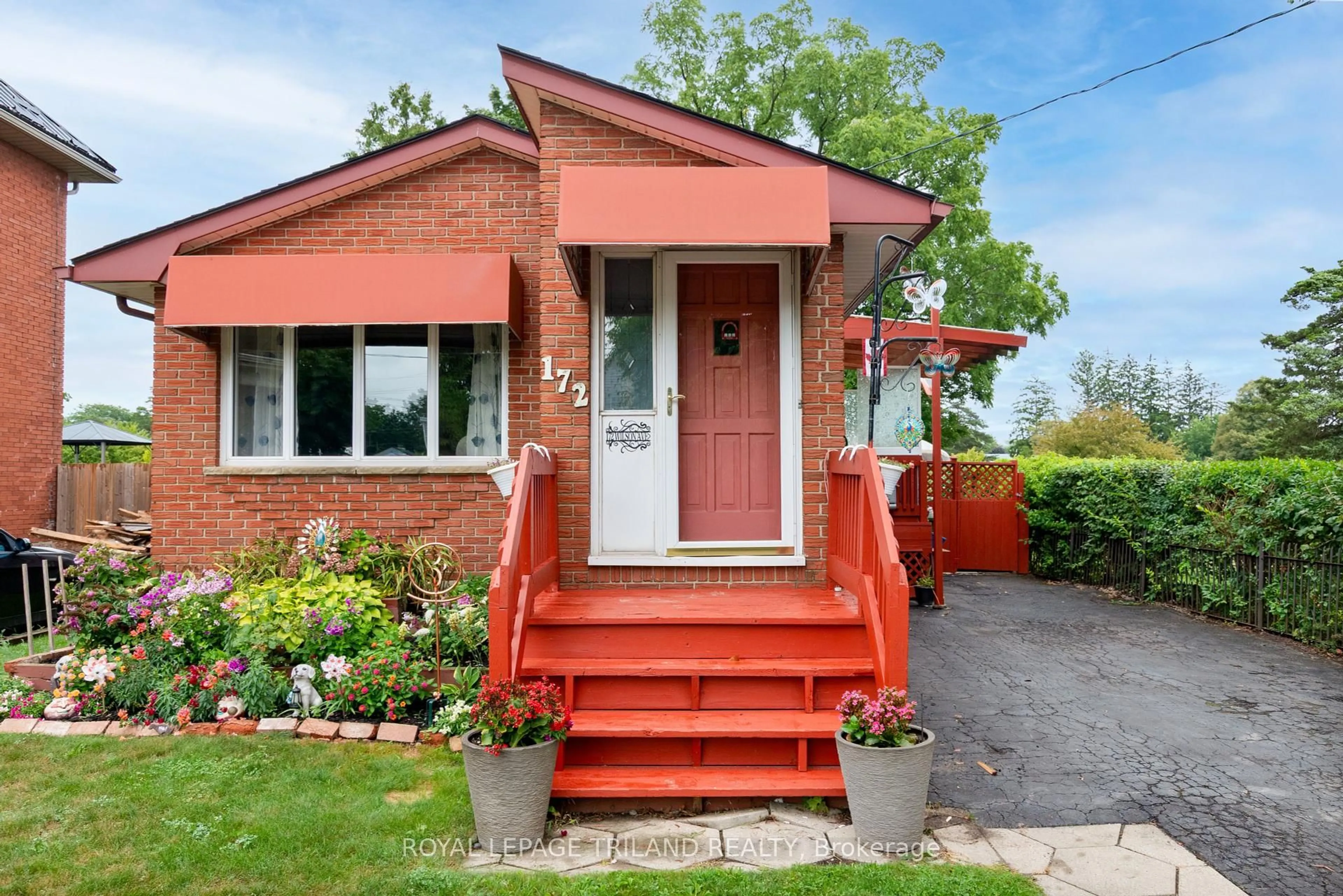 Home with brick exterior material, street for 172 Wilson Ave, St. Thomas Ontario N5R 3R3