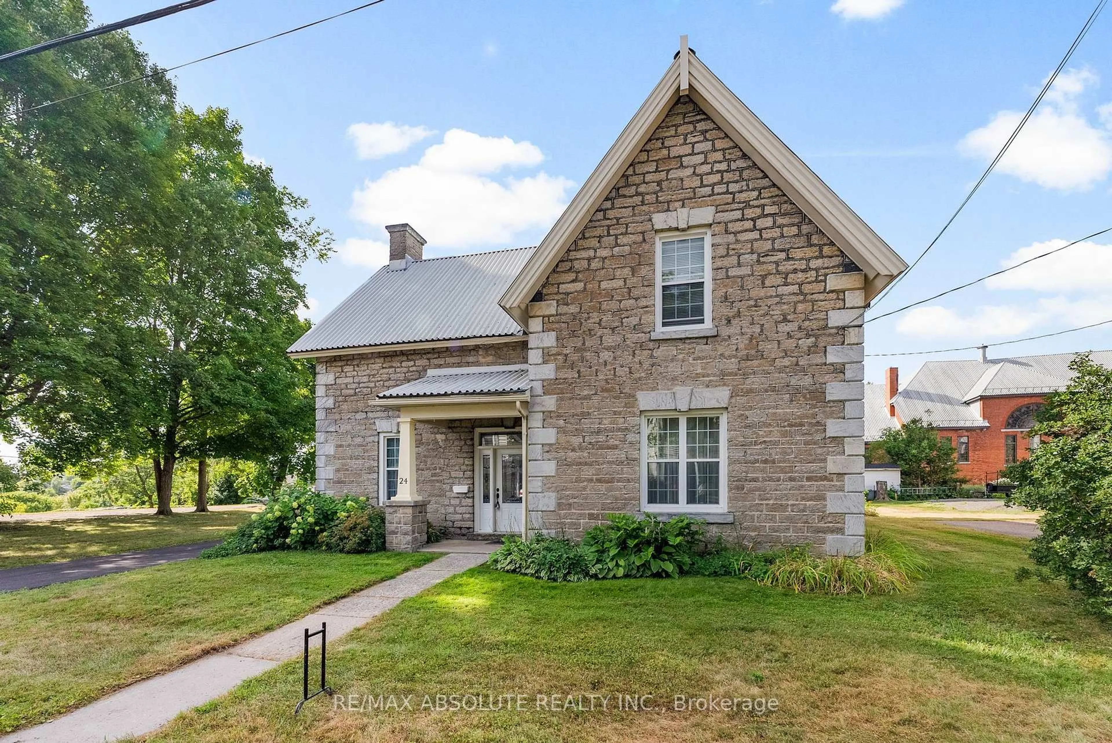 Home with brick exterior material, street for 24 Ottawa St, Arnprior Ontario K7S 1W8