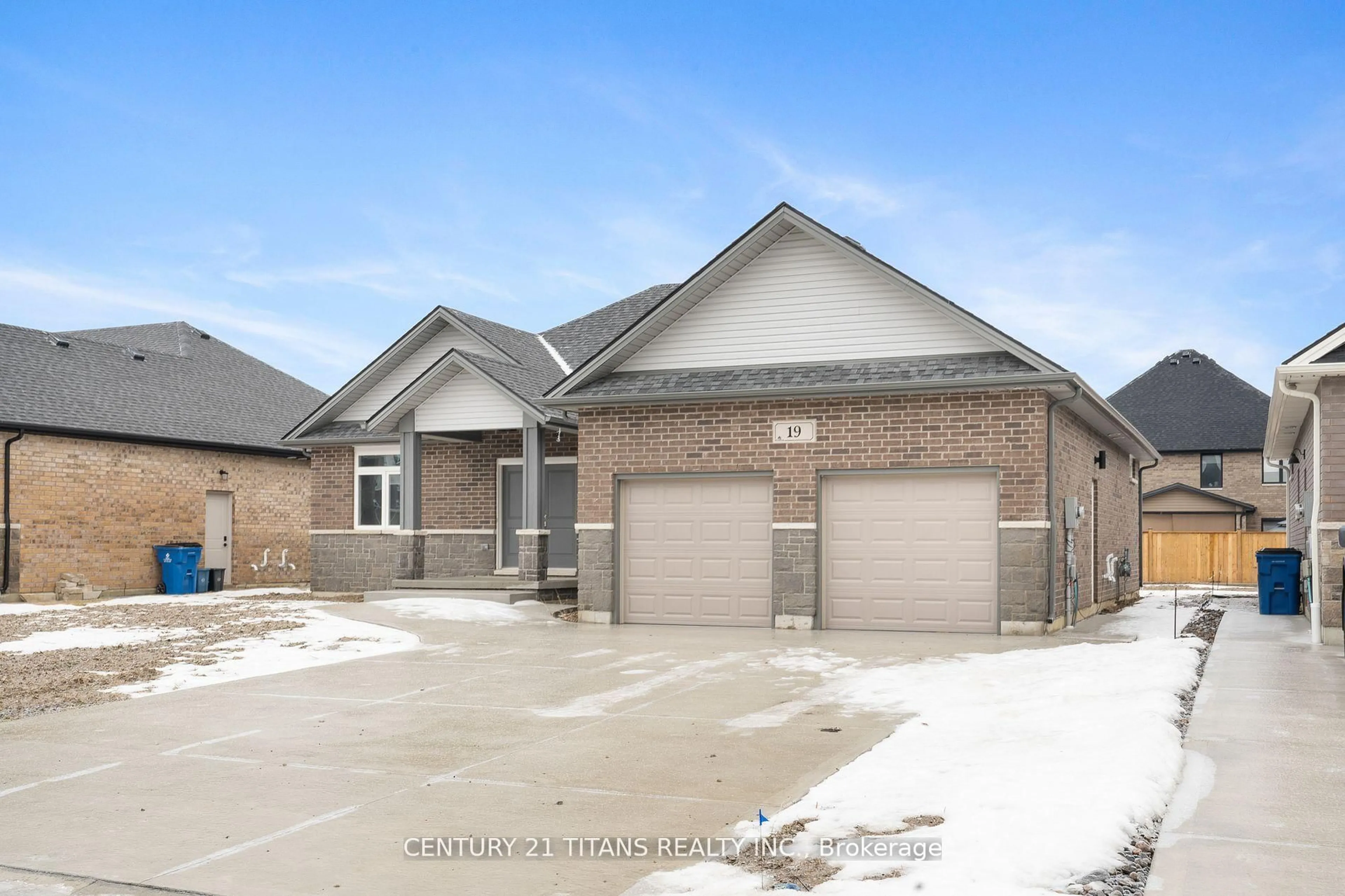 Home with brick exterior material, street for 19 Tracy Dr, Chatham-Kent Ontario N7M 6G2