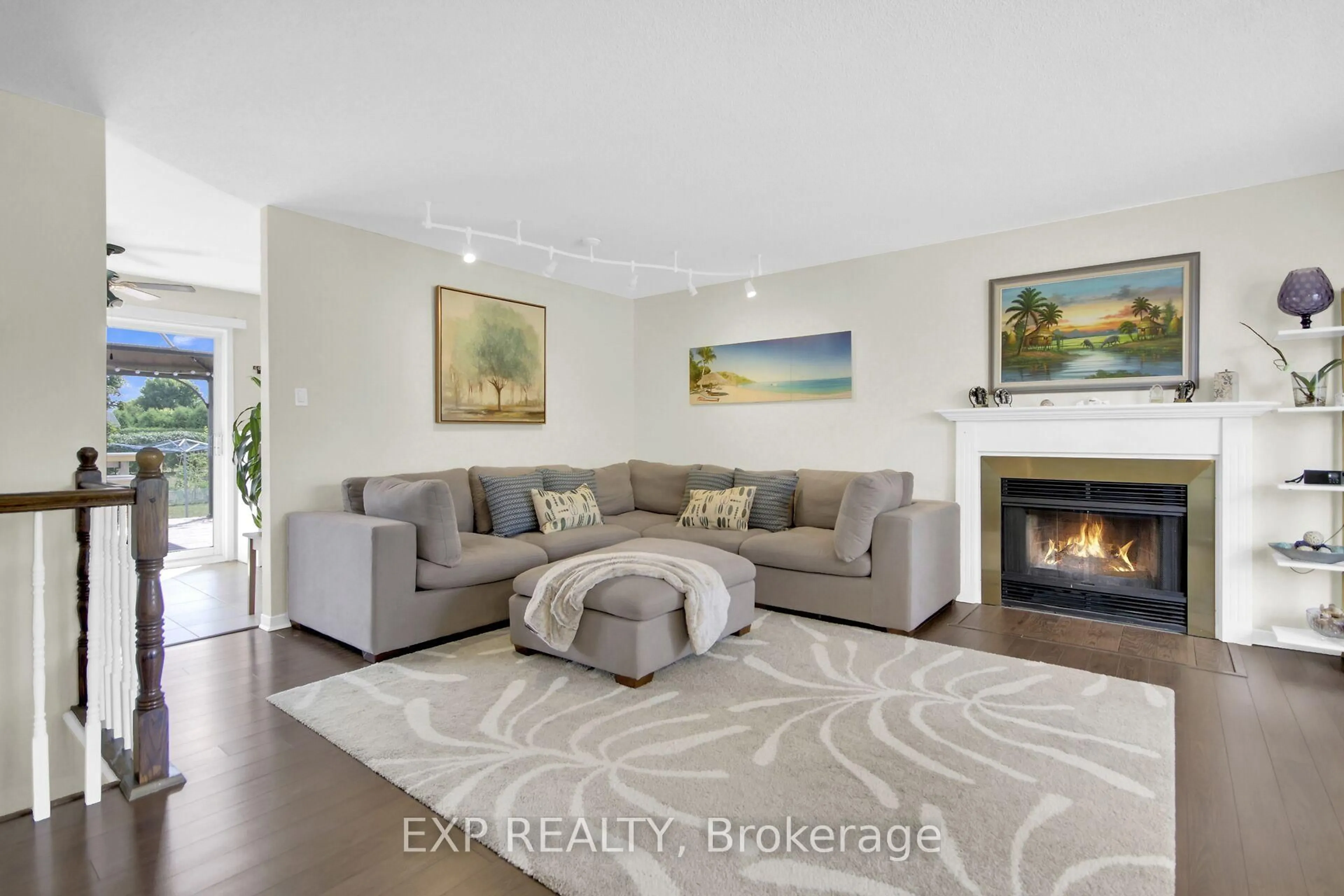 Living room with furniture, unknown for 6454 Waterbury Lane, North Gower Ontario K0A 2T0