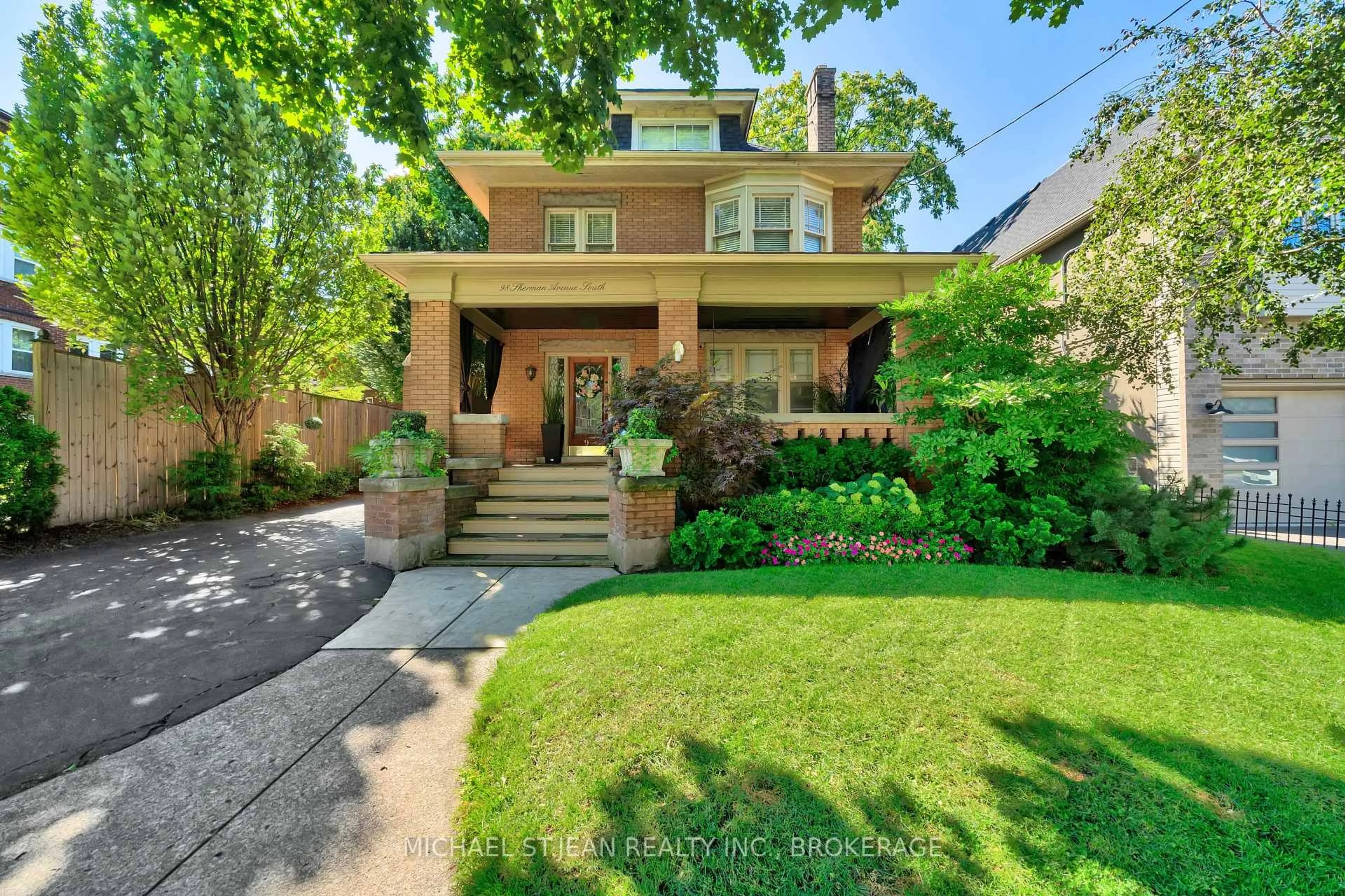 Home with brick exterior material, street for 98 Sherman Ave, Hamilton Ontario L8M 2P7