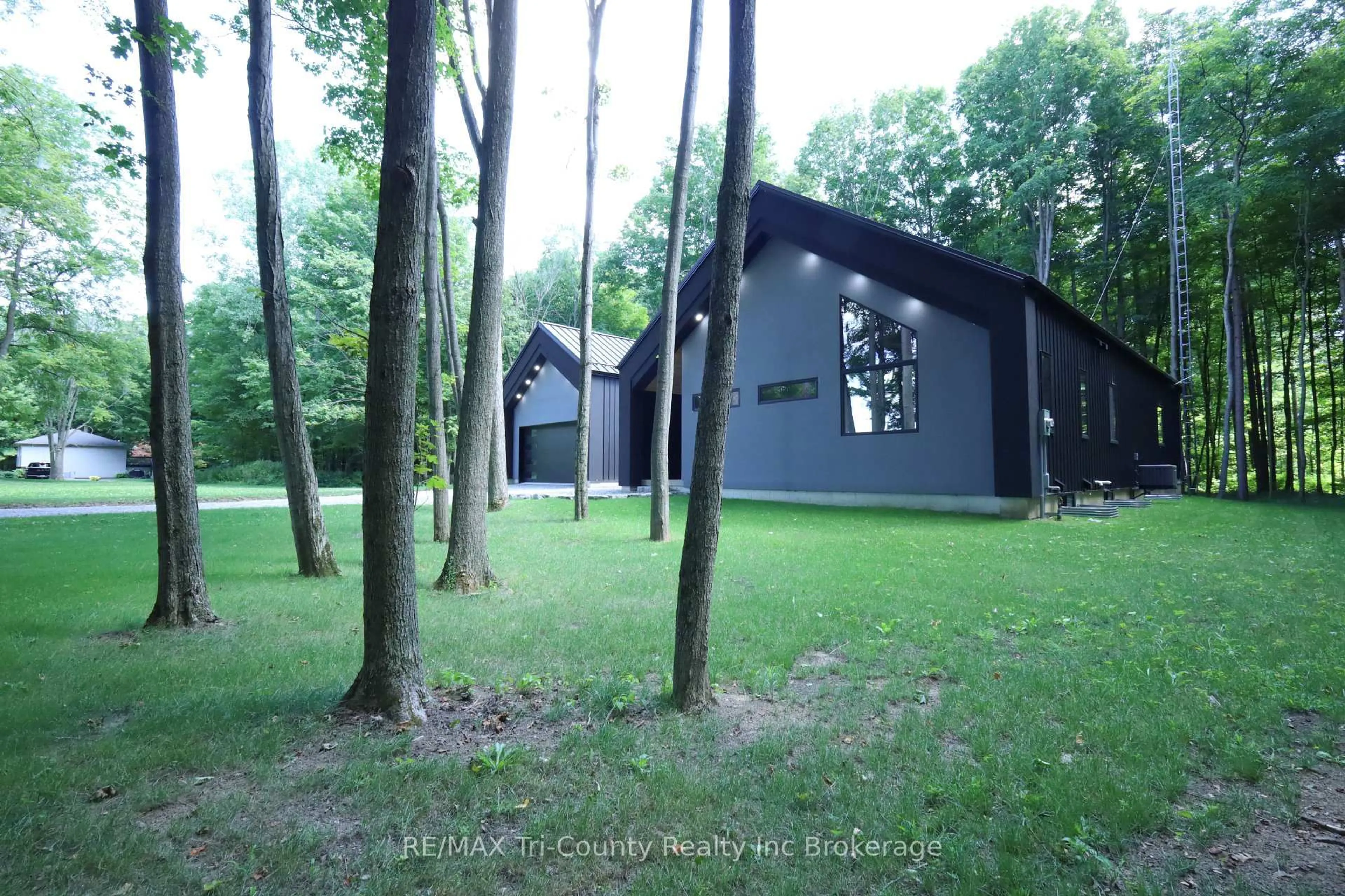 Unknown for 1498 12th Concession Rd, Norfolk Ontario N0E 1G0