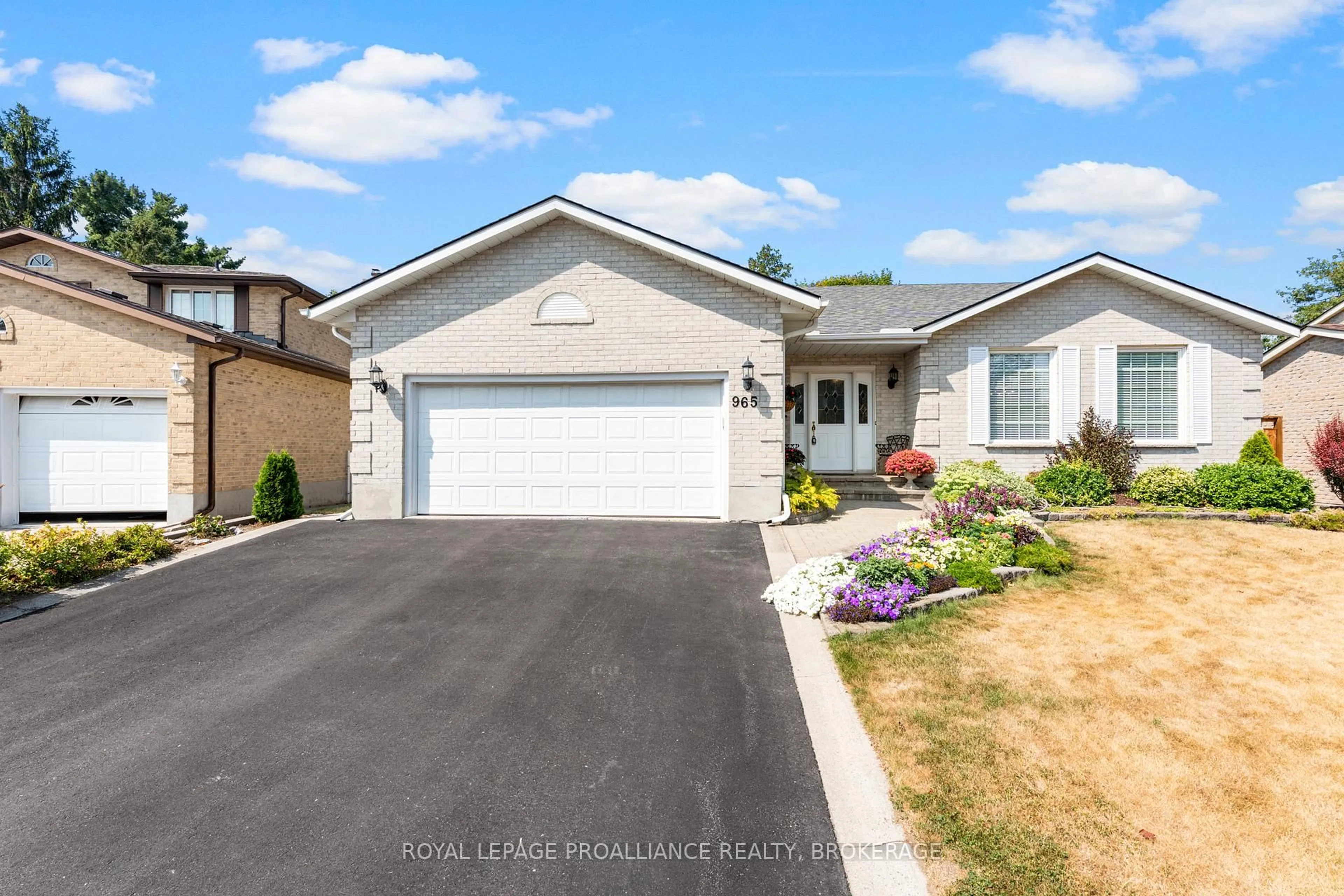 Home with vinyl exterior material, street for 965 Ambleside Cres, Kingston Ontario K7P 2B6