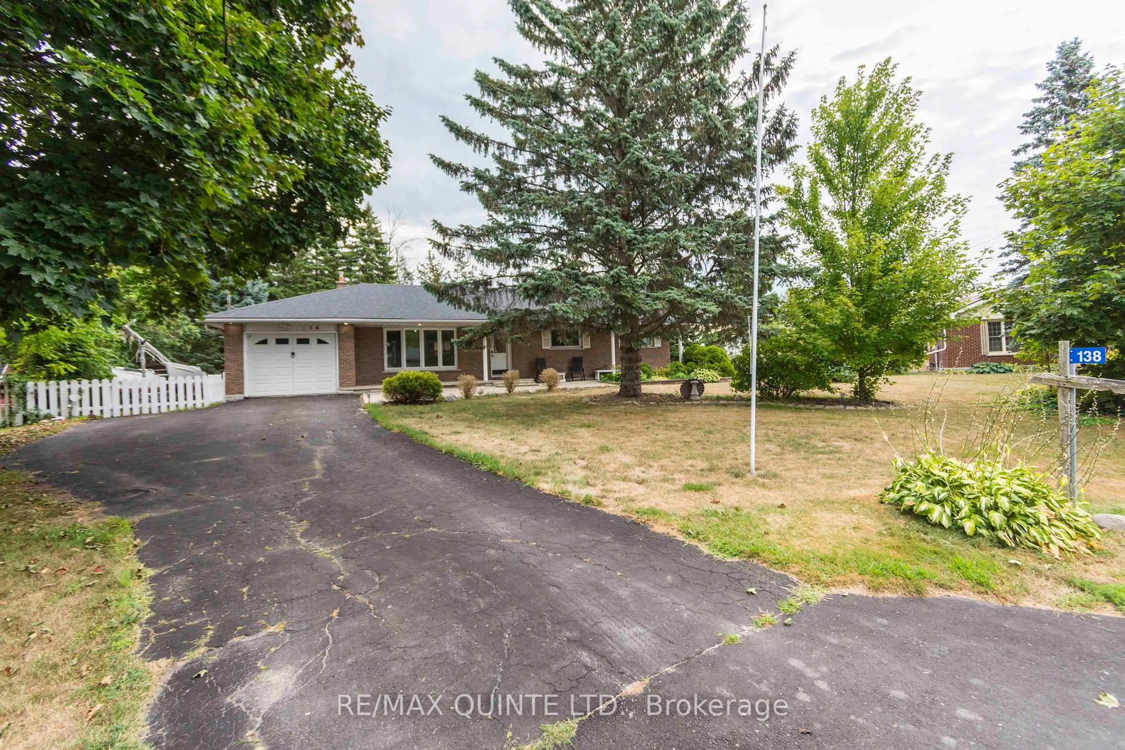 A pic from outside/outdoor area/front of a property/back of a property/a pic from drone, street for 138 Burns Ave, Quinte West Ontario K8R 1G3