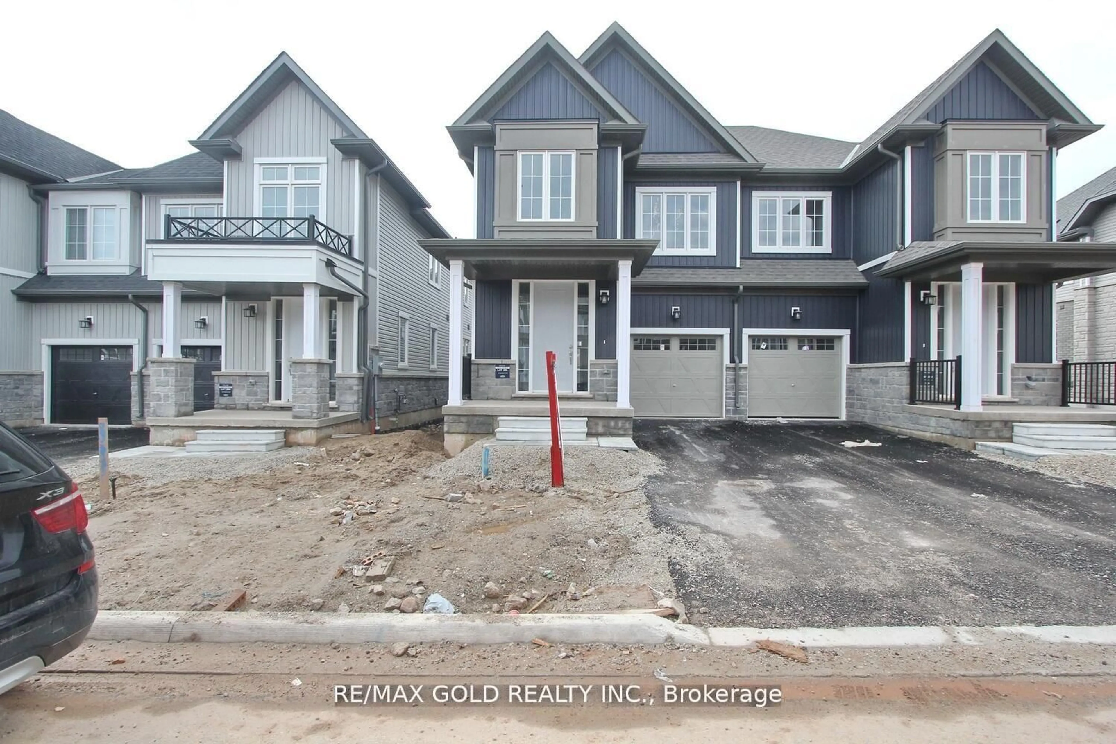 Unknown for 127 Molozzi St, Erin Ontario N0B 1T0