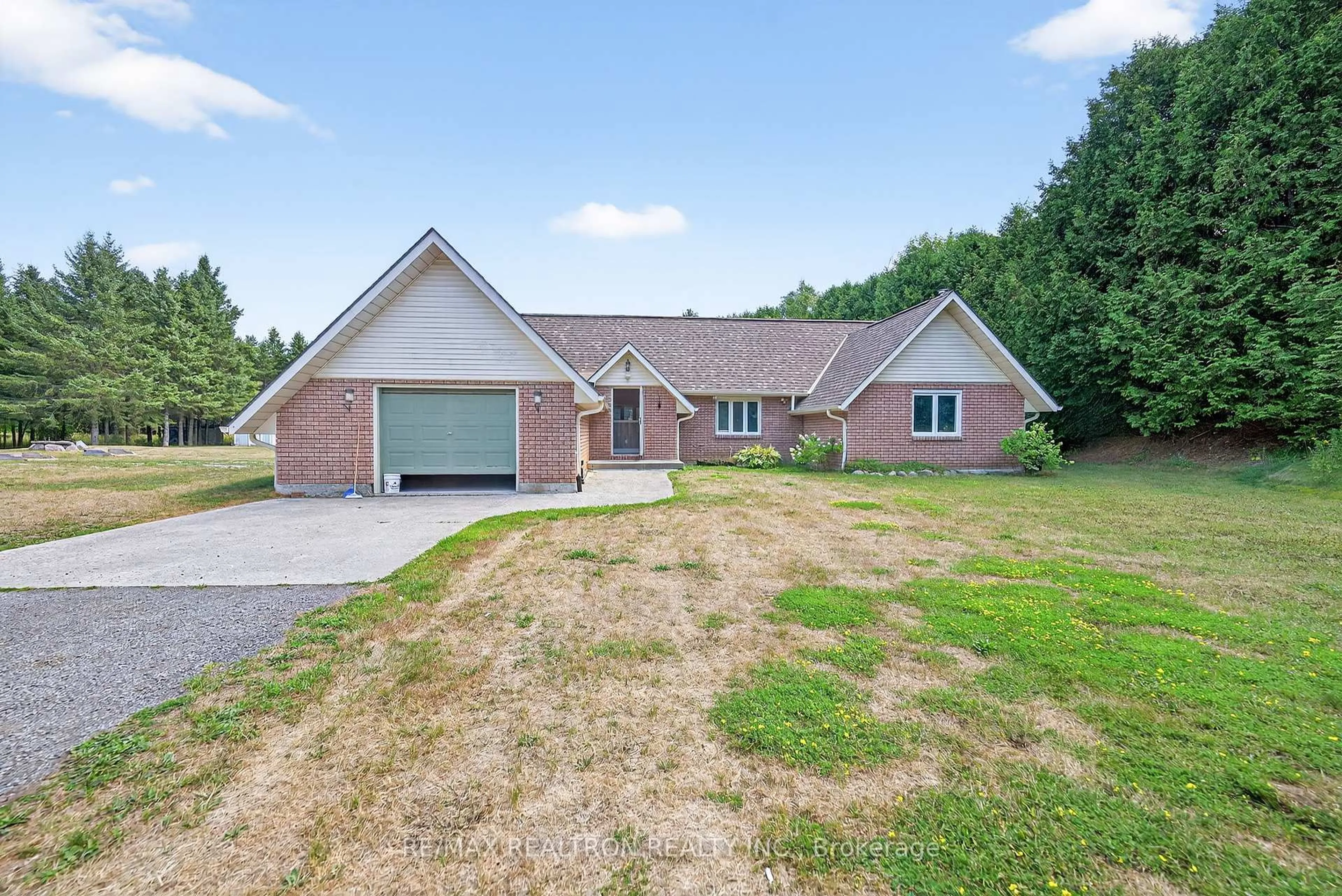 A pic from outside/outdoor area/front of a property/back of a property/a pic from drone, unknown for 2425 North School Rd, Havelock-Belmont-Methuen Ontario K0L 1Z0