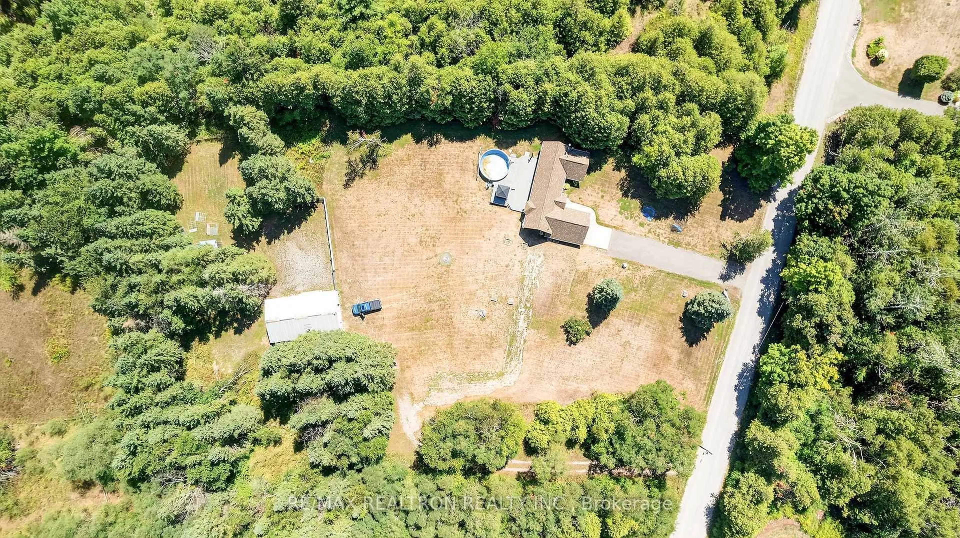A pic from outside/outdoor area/front of a property/back of a property/a pic from drone, building for 2425 North School Rd, Havelock-Belmont-Methuen Ontario K0L 1Z0