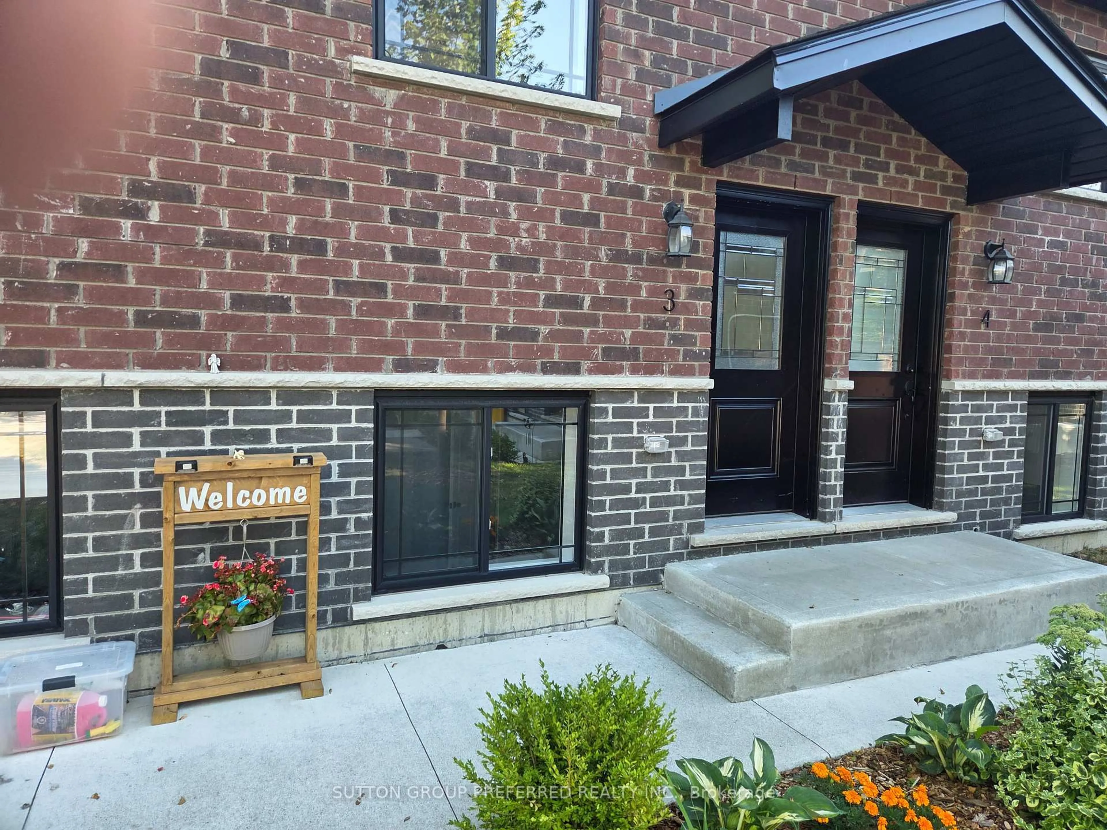 Home with brick exterior material, street for 34 Bain St #3, Woodstock Ontario N4S 5X8