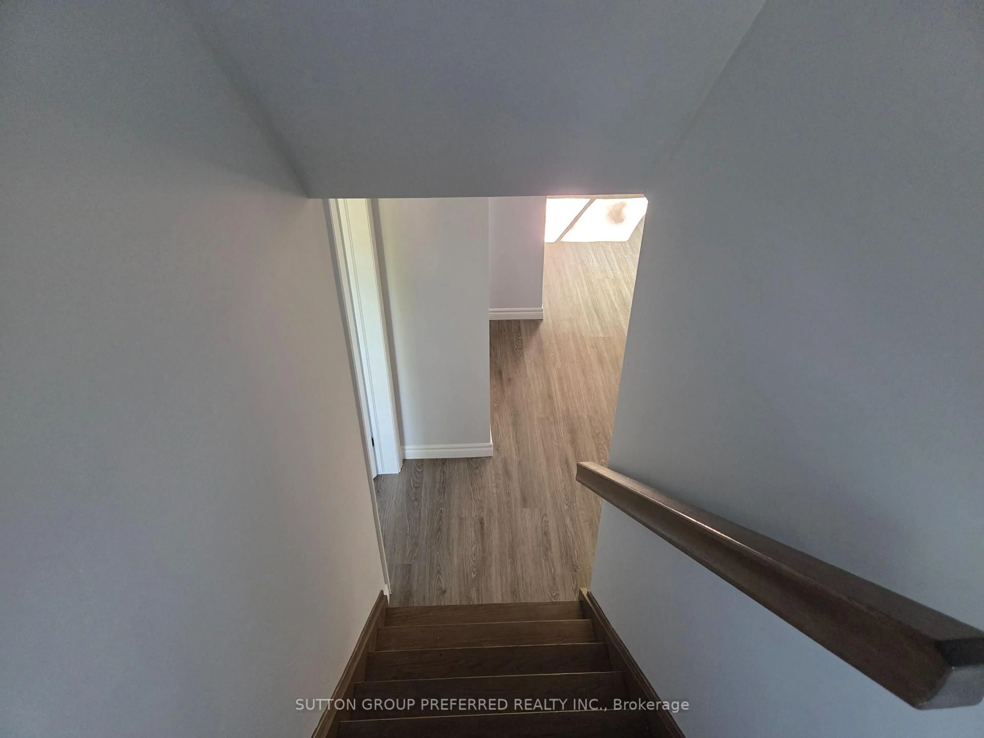 Stairs for 34 Bain St #3, Woodstock Ontario N4S 5X8