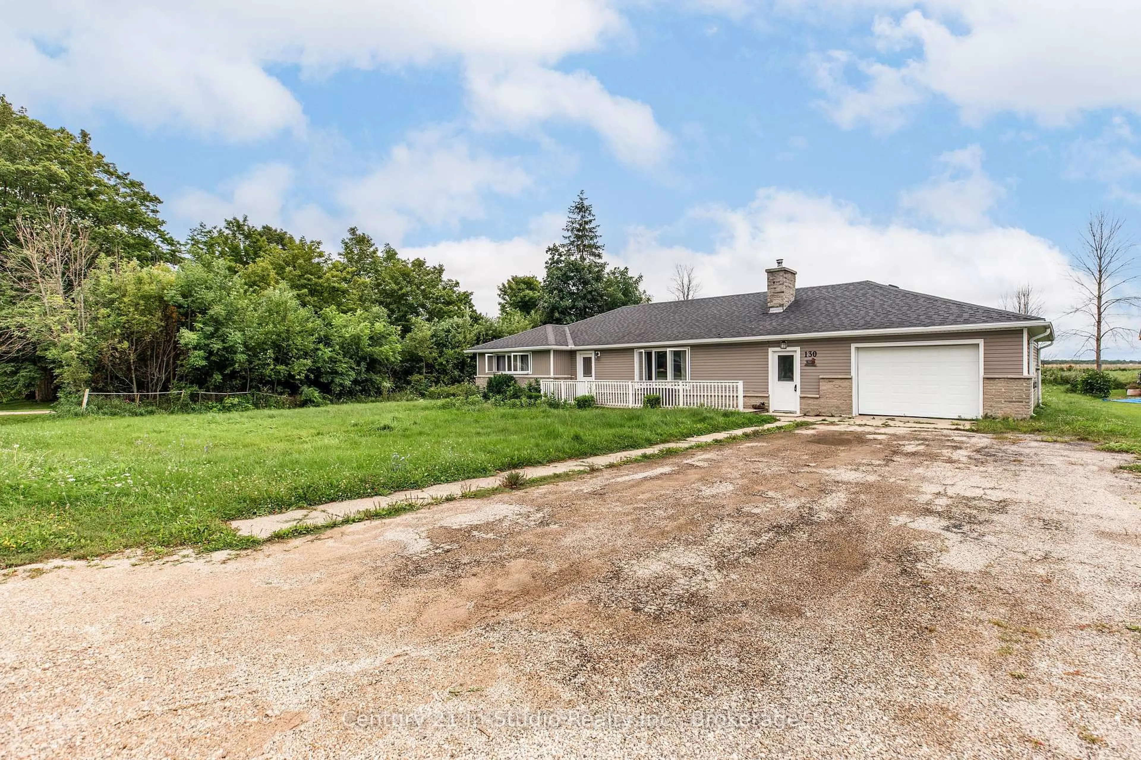 A pic from outside/outdoor area/front of a property/back of a property/a pic from drone, street for 130 MAIN St, Northern Bruce Peninsula Ontario N0H 1W0