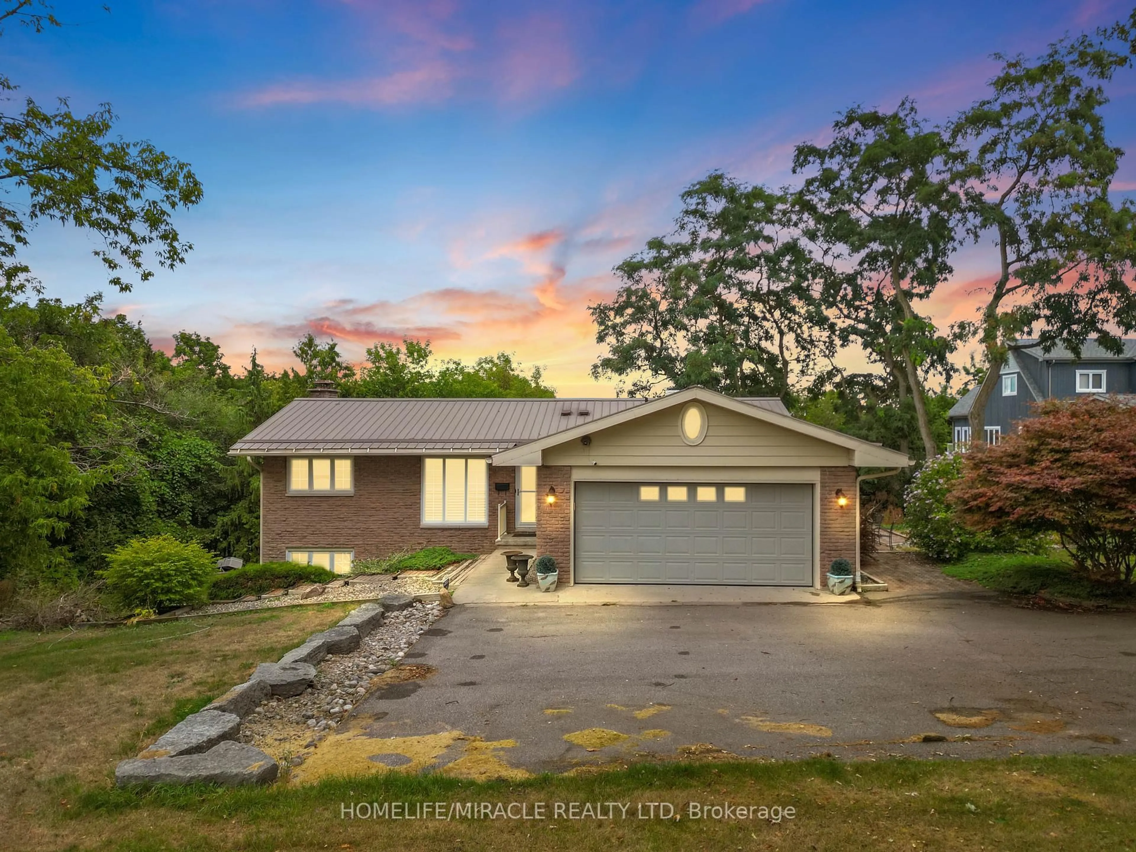 A pic from outside/outdoor area/front of a property/back of a property/a pic from drone, street for 11844 Loyalist Pkwy, Prince Edward County Ontario K0K 2T0