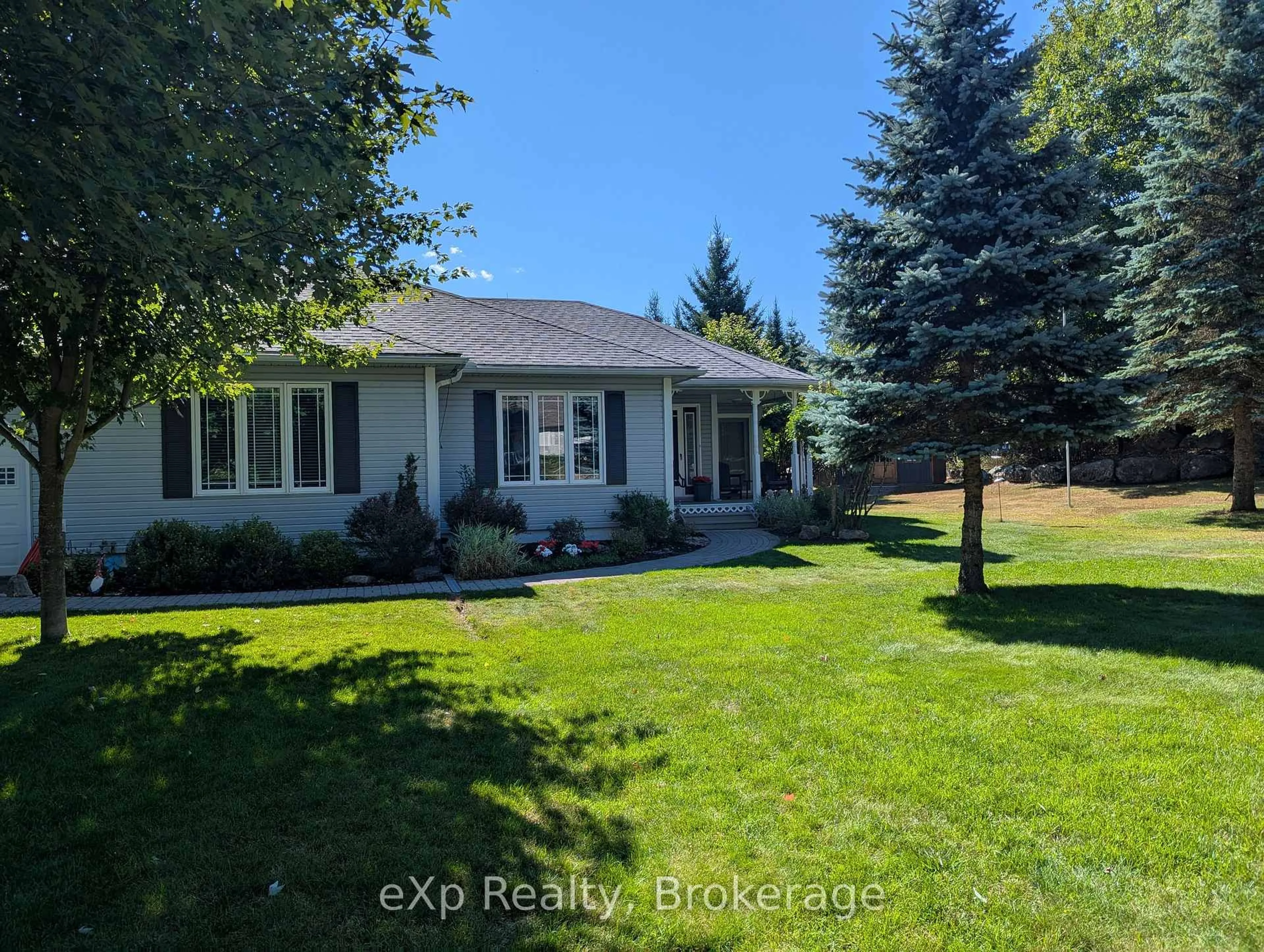 Home with vinyl exterior material, street for 42 Sancayne St, Dysart et al Ontario K0M 1S0