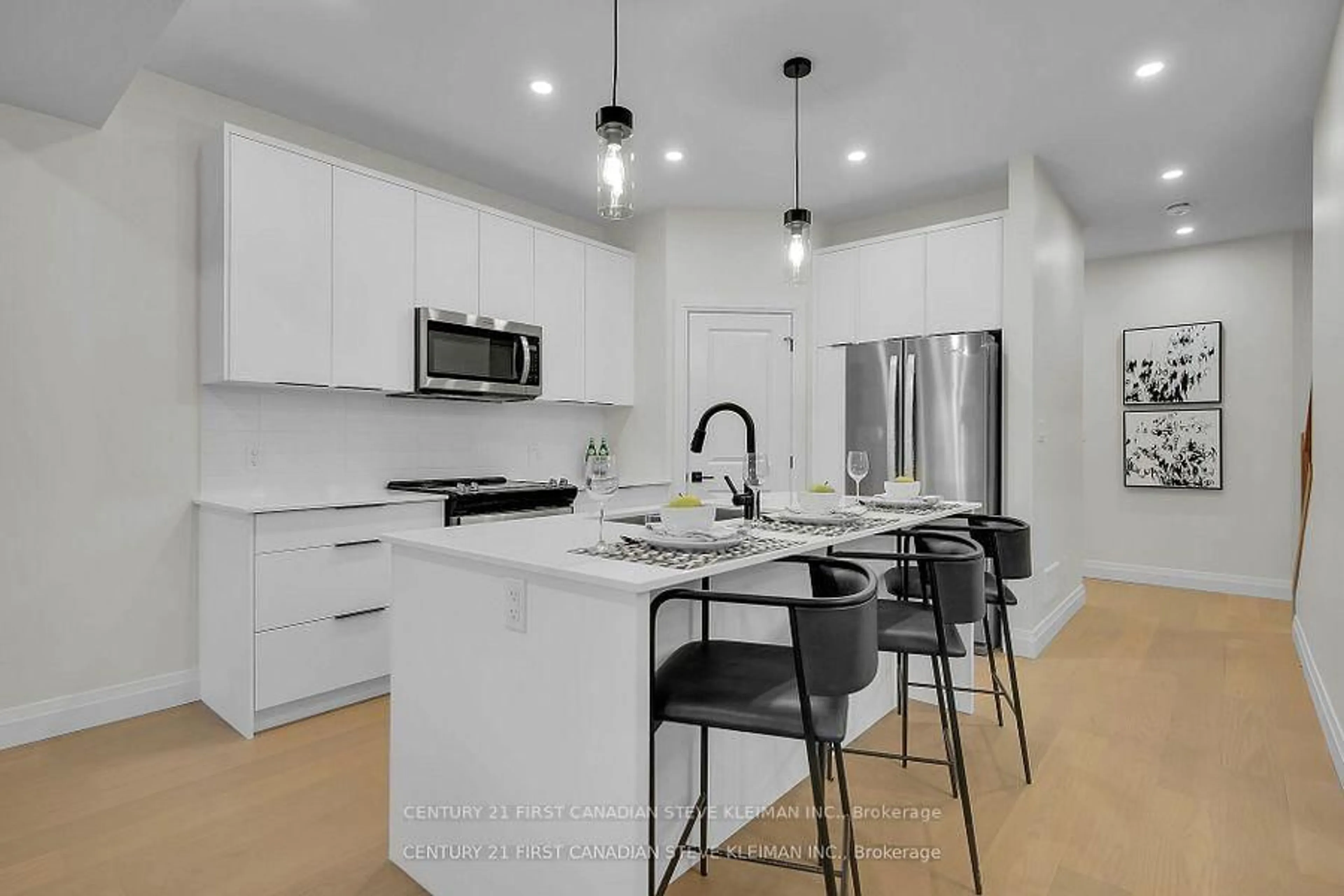 Open concept kitchen, ceramic/tile floor for 1238 Whetherfield St, London North Ontario N6H 5X1