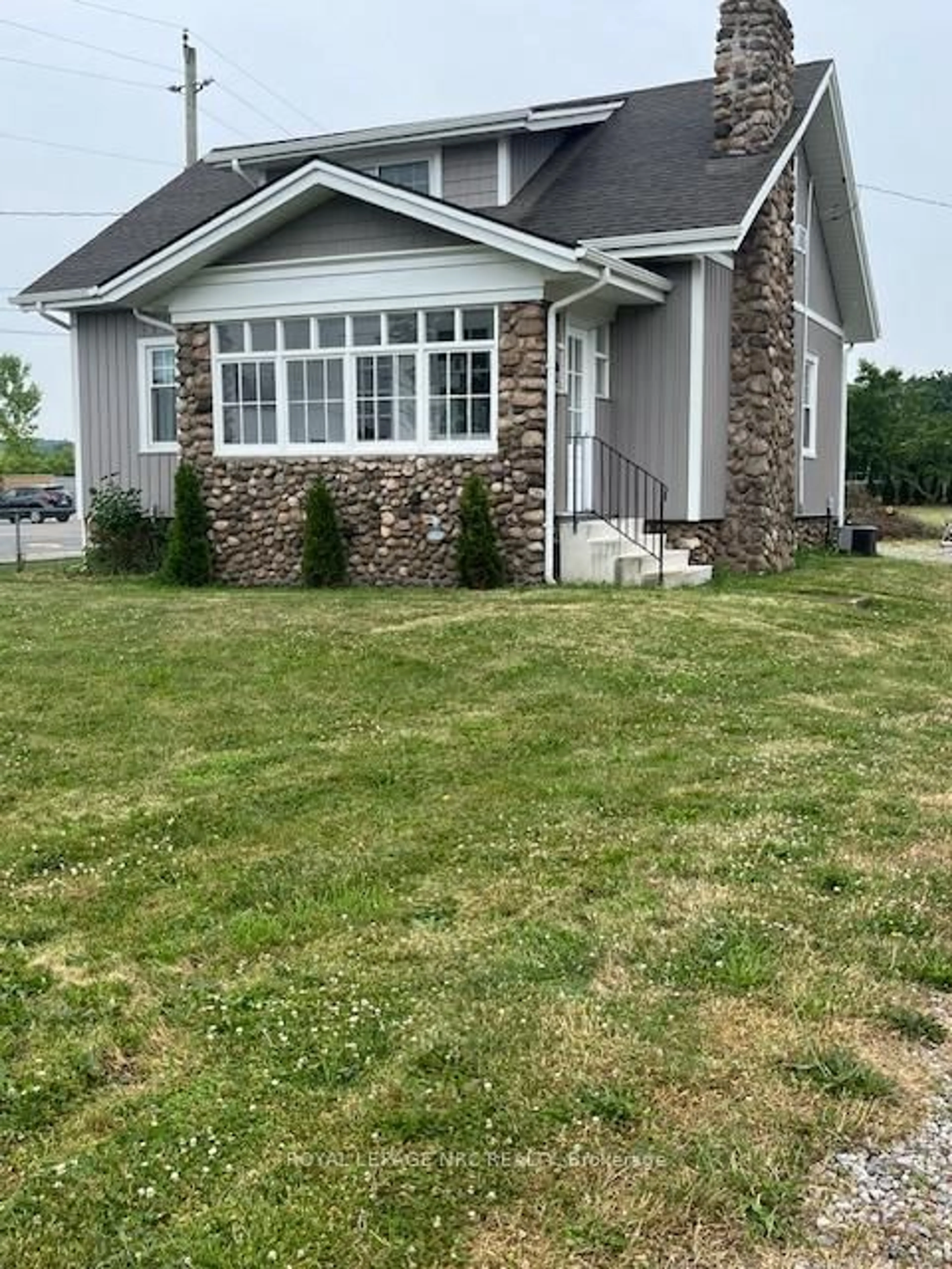 Unknown for 5706 King St, Lincoln Ontario L0R 1B3