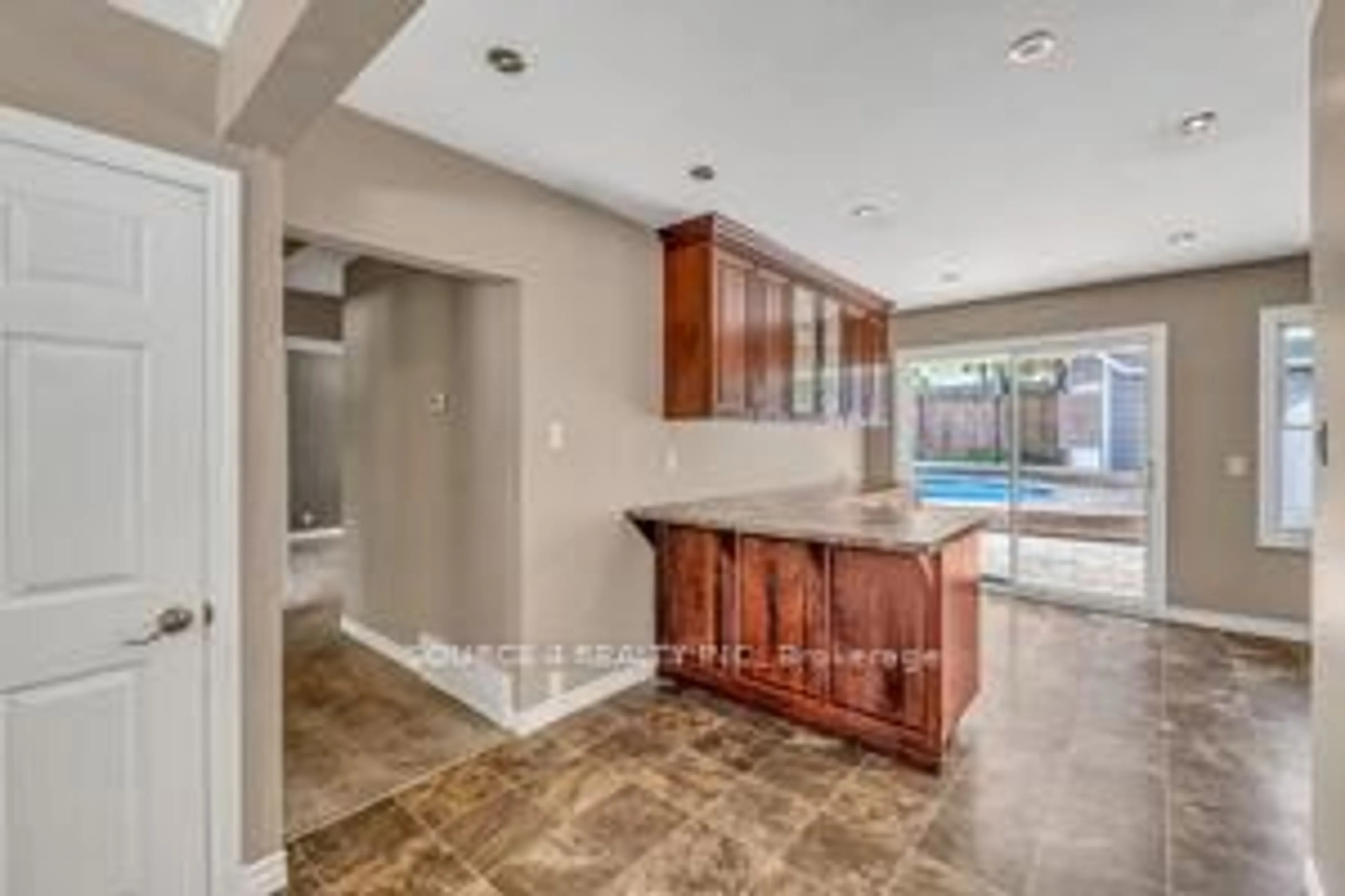 Open concept kitchen, ceramic/tile floor for 35 Vista Cres, Kitchener Ontario N2M 4C8