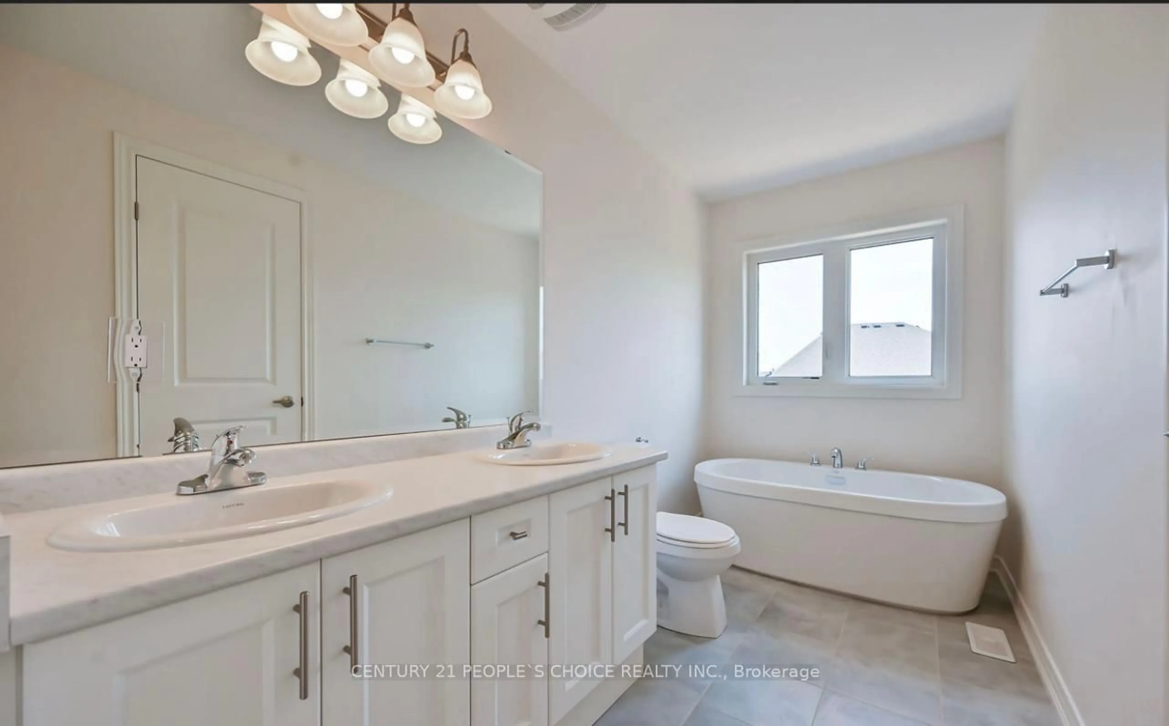 Contemporary bathroom, ceramic/tile floor for 1091 Garner Rd, Hamilton Ontario L9G 3K9