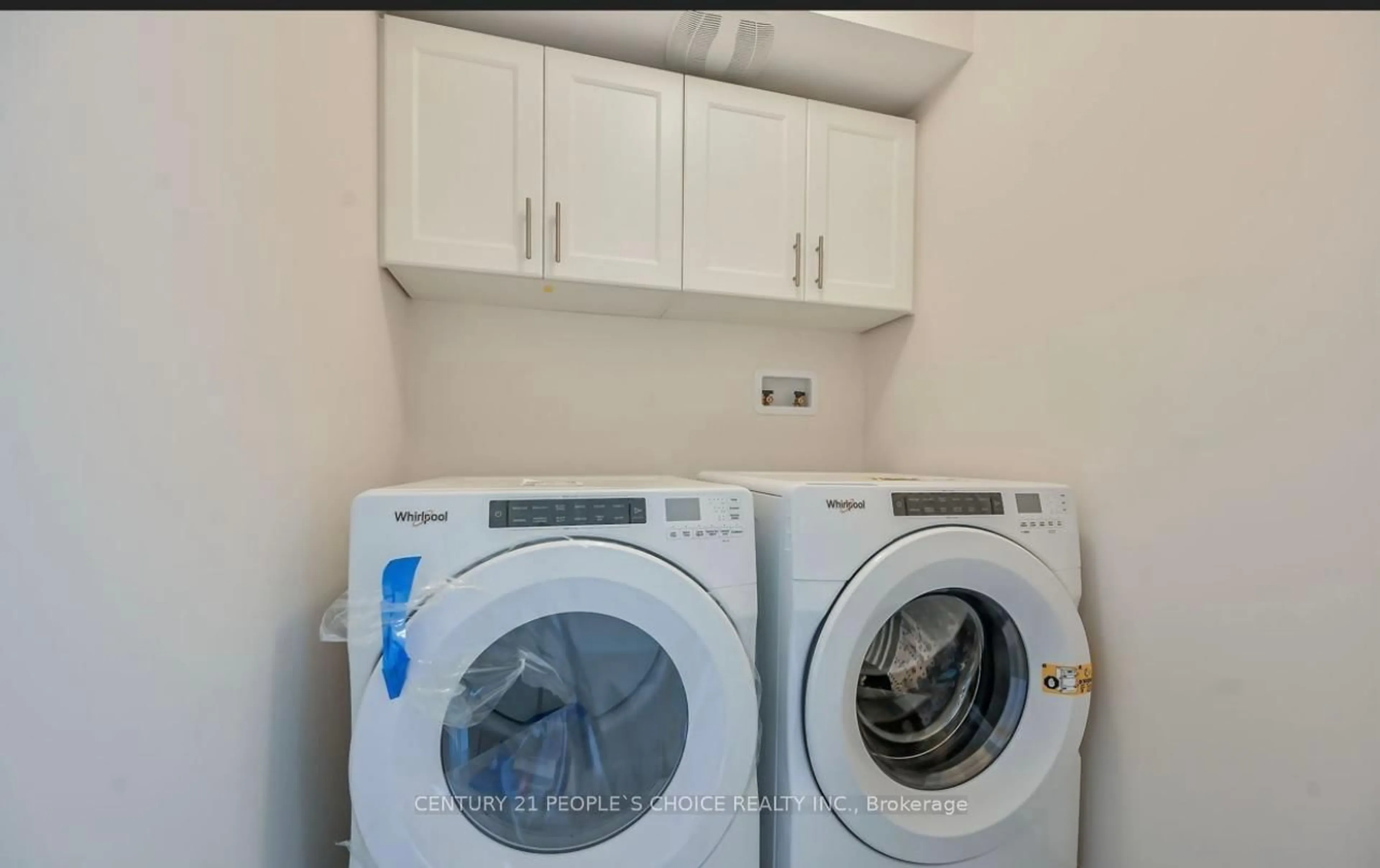Laundry room for 1091 Garner Rd, Hamilton Ontario L9G 3K9