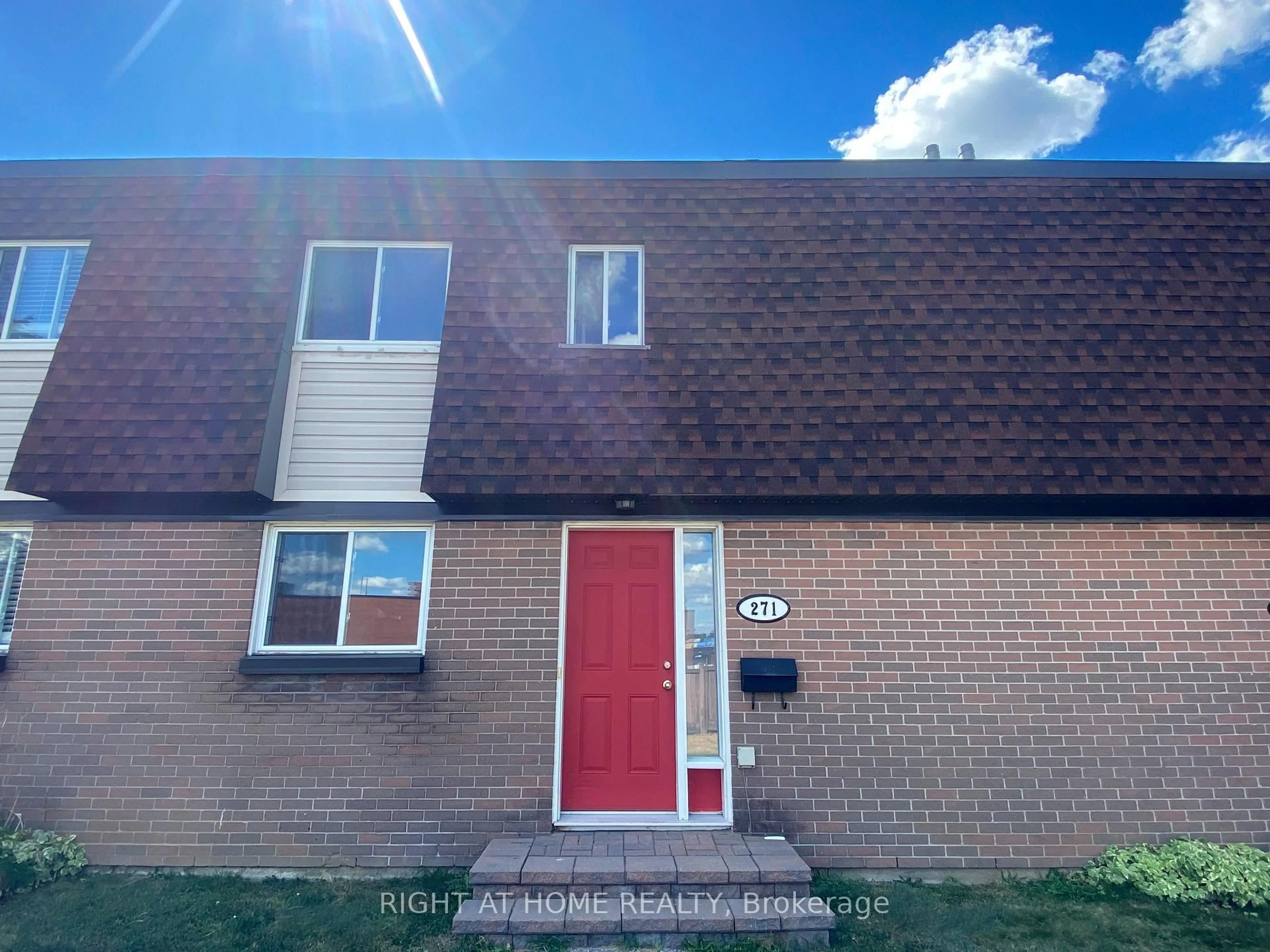 Home with brick exterior material, street for 271 RIDGEPARK Private, Ottawa Ontario K2G 1H1
