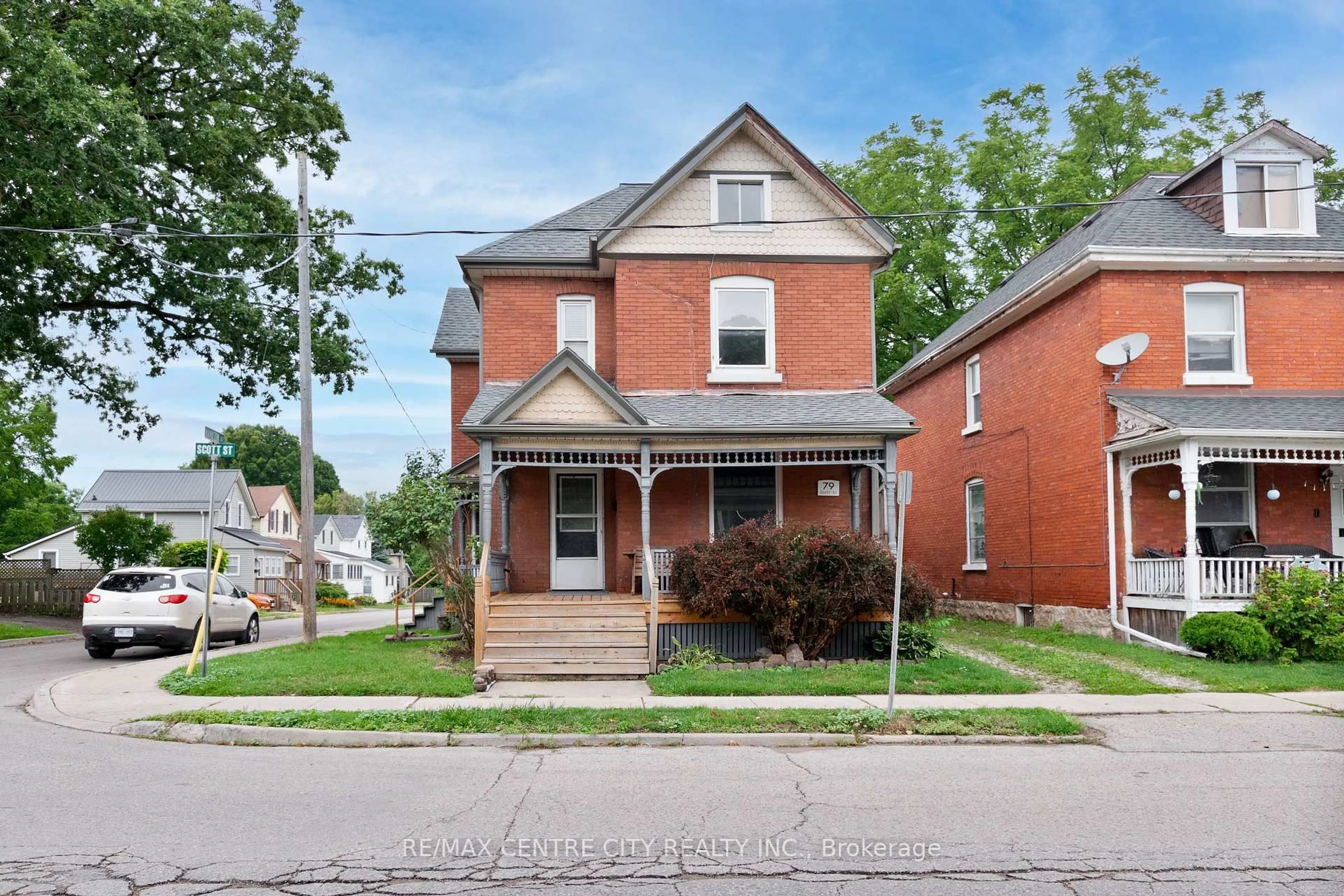 Home with brick exterior material, street for 79 Scott St, St. Thomas Ontario N5P 1L1