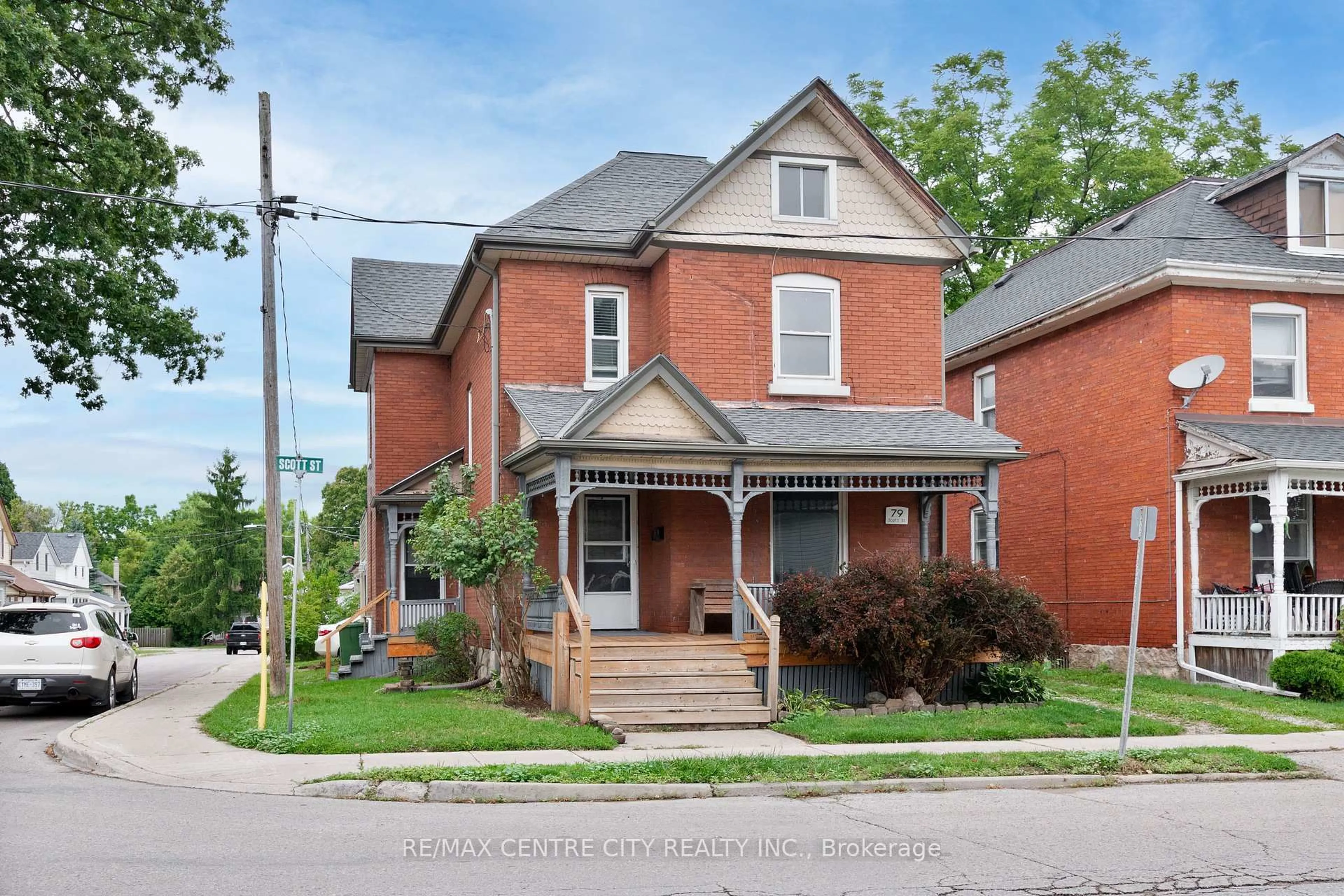 Home with brick exterior material, street for 79 Scott St, St. Thomas Ontario N5P 1L1