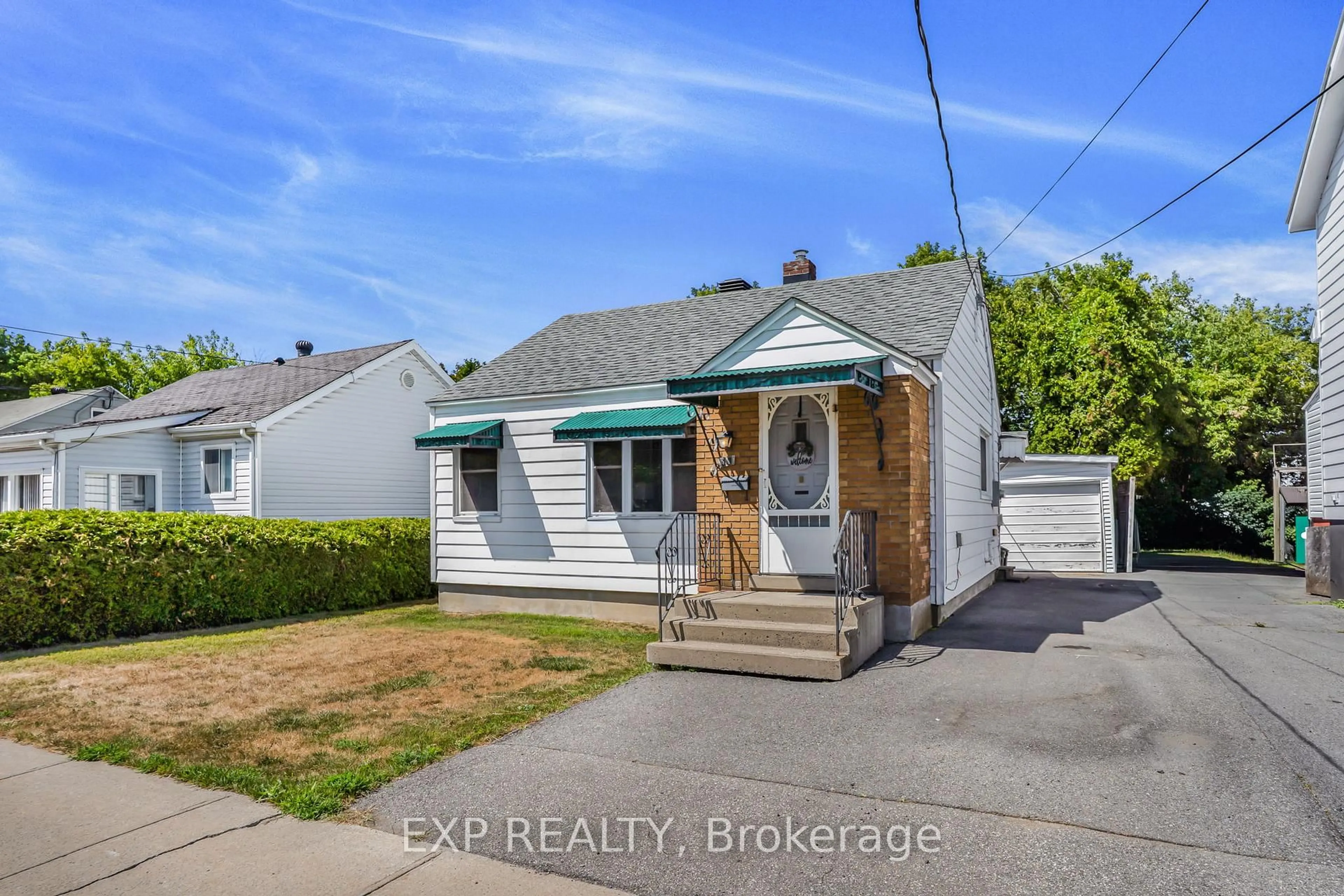 Unknown for 35 Twelfth St, Cornwall Ontario K6H 3A7