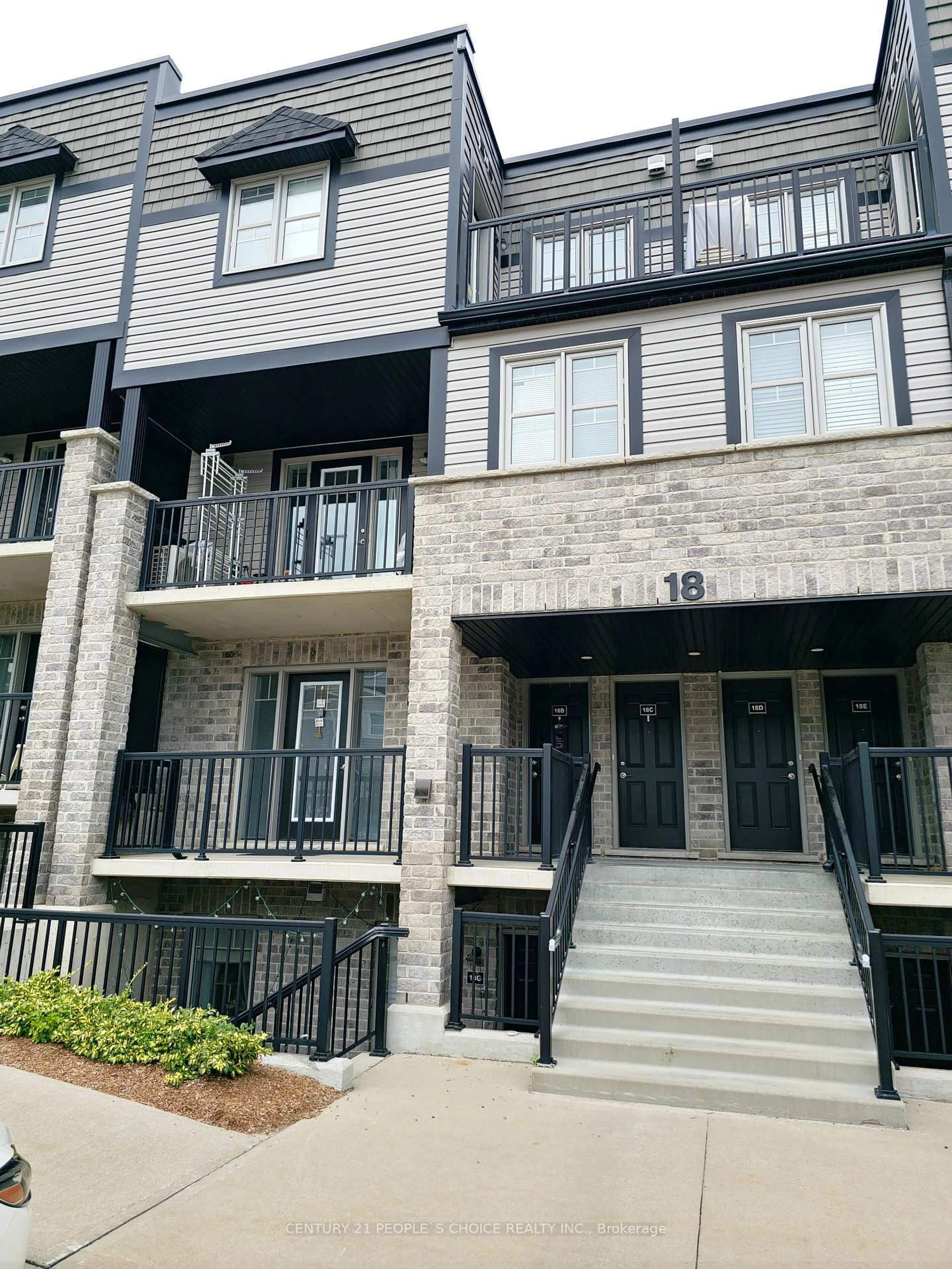 Unknown for 1989 Ottawa St #18A, Kitchener Ontario N2E 0G7