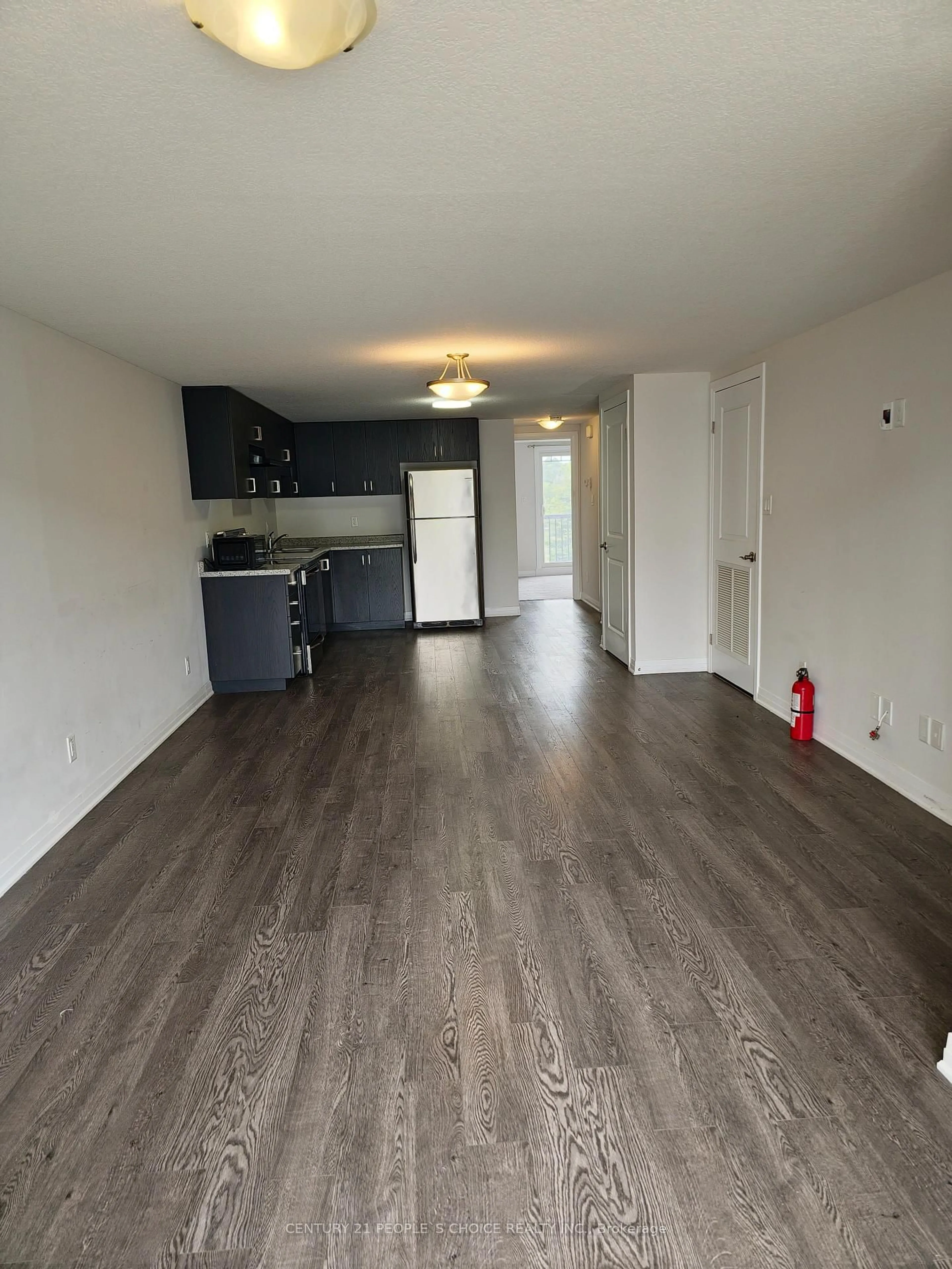 A pic of a room for 1989 Ottawa St #18A, Kitchener Ontario N2E 0G7