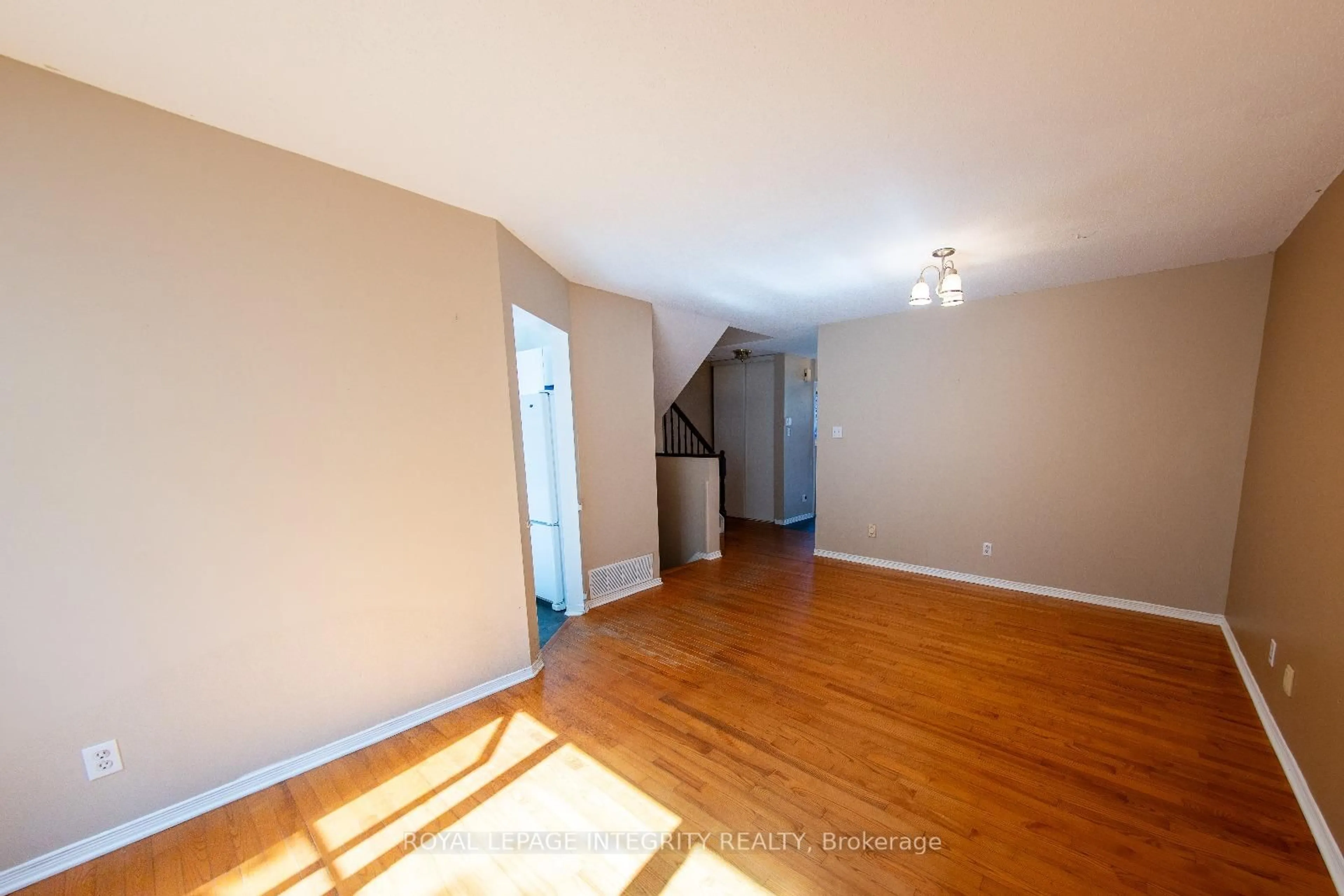A pic of a room for 242 Beatrice Dr, Ottawa Ontario K2J 4P1