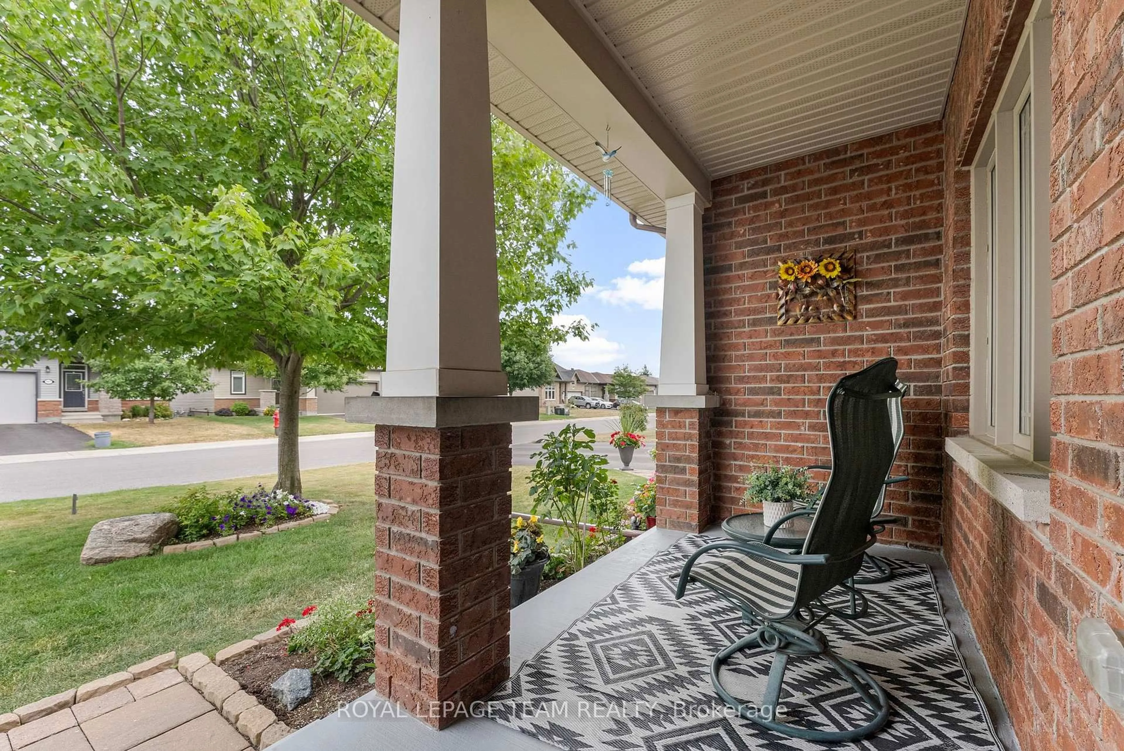 Patio, street for 200 Edey St, Arnprior Ontario K7S 0G2