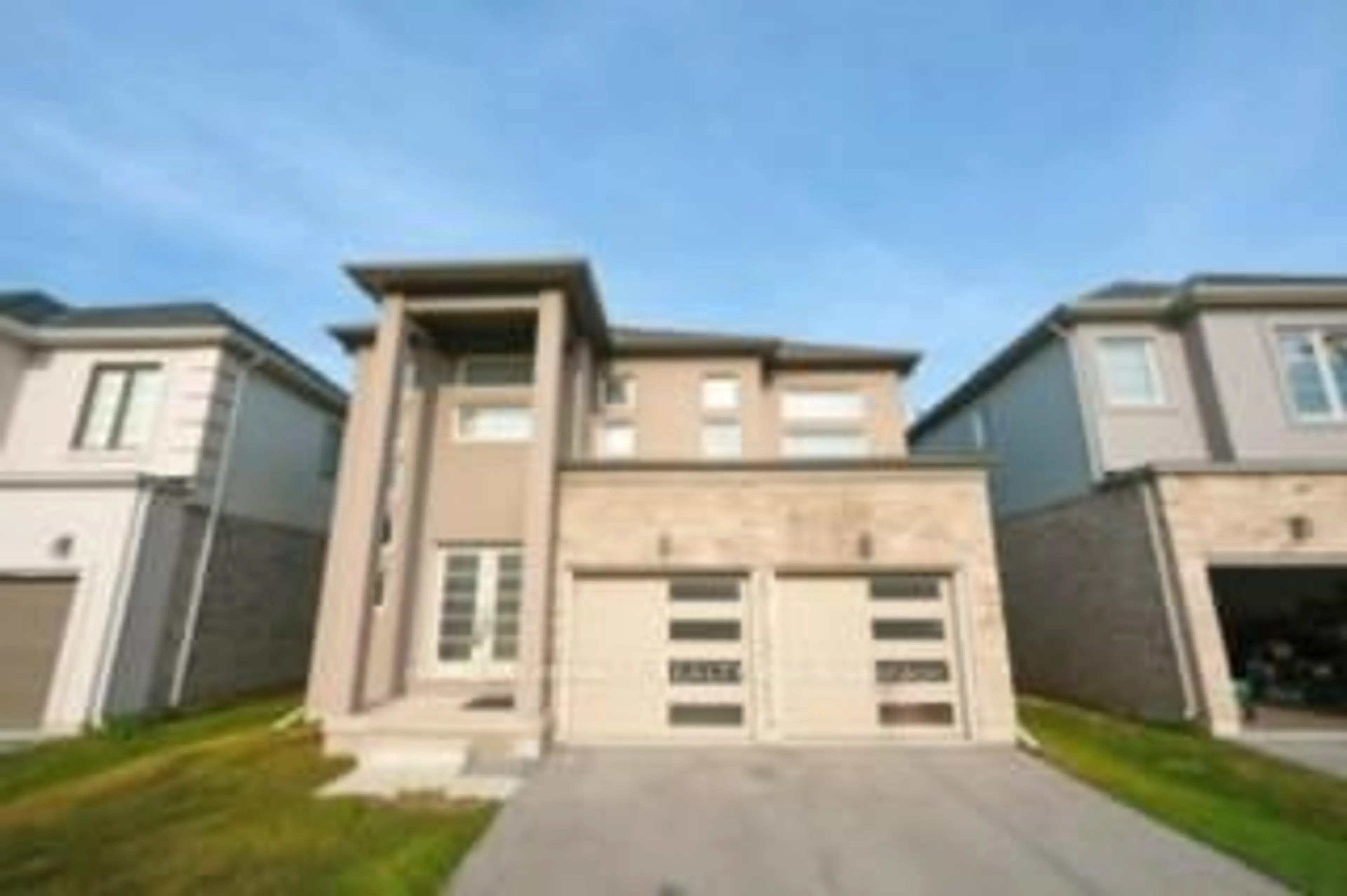 Home with brick exterior material, street for 244 Bethune Ave, Welland Ontario L3B 0H6