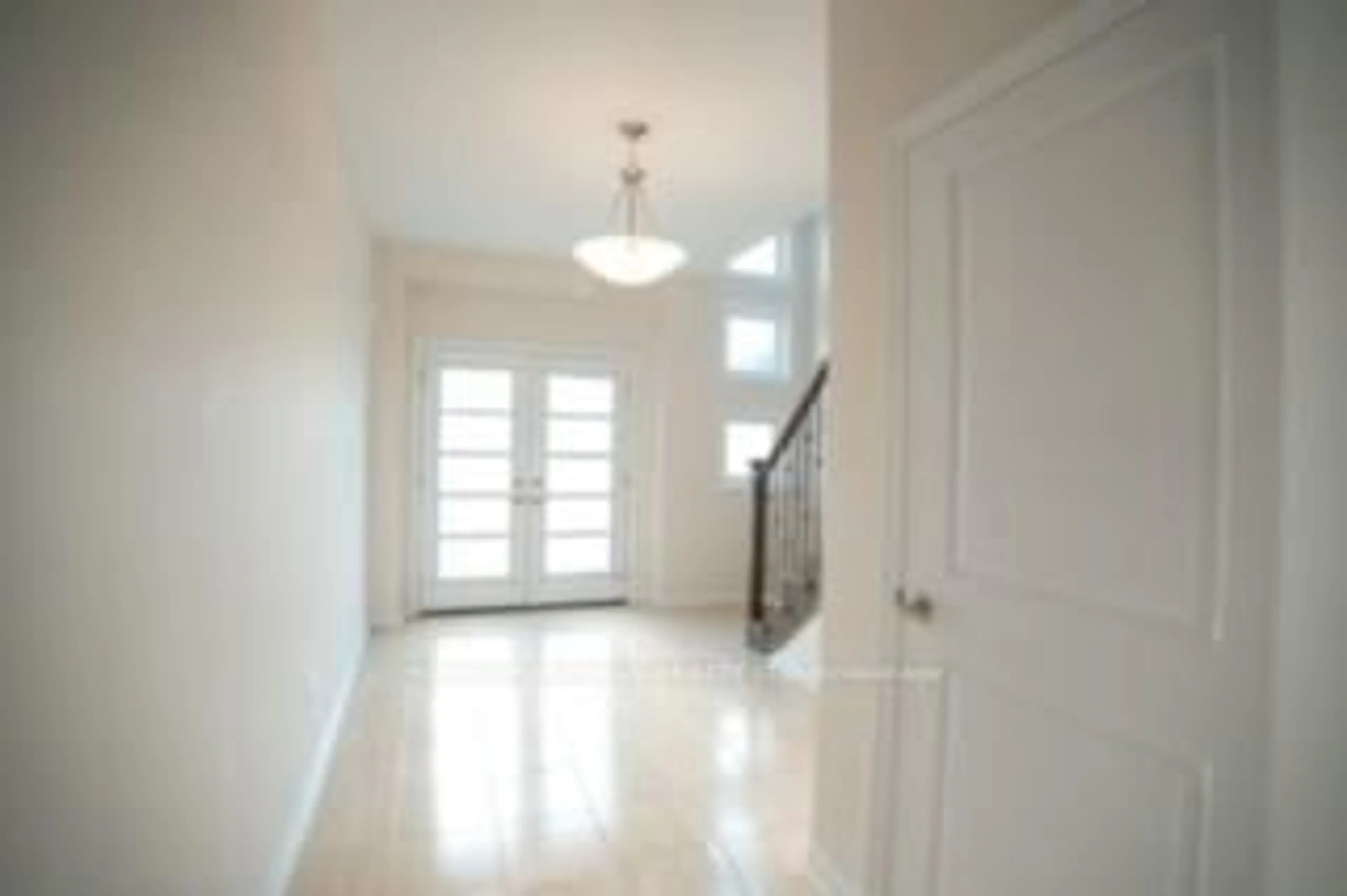 Indoor entryway for 244 Bethune Ave, Welland Ontario L3B 0H6