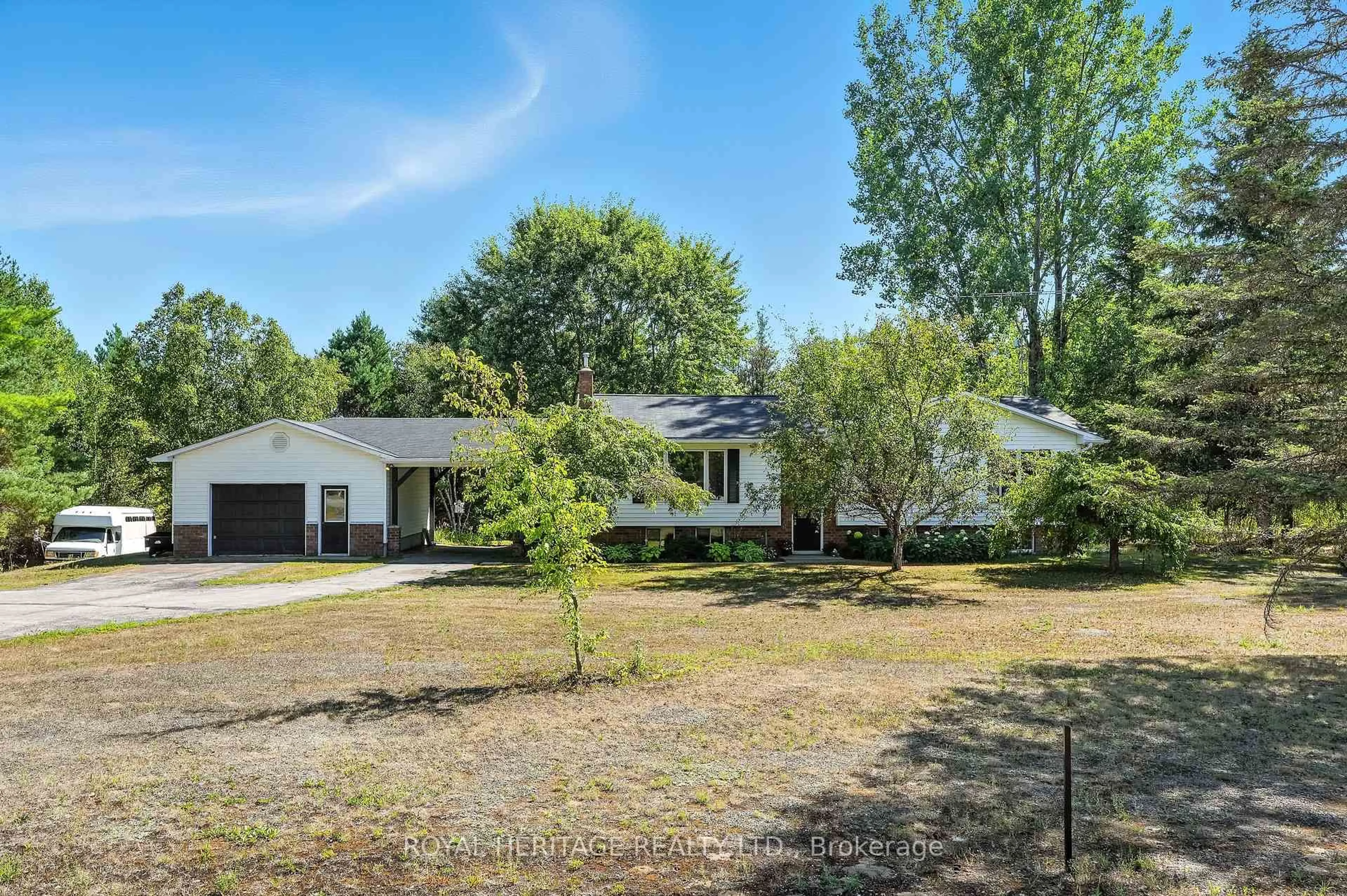 A pic from outside/outdoor area/front of a property/back of a property/a pic from drone, unknown for 10050 Haliburton County Road 503 Rd, Highlands East Ontario K0M 1R0