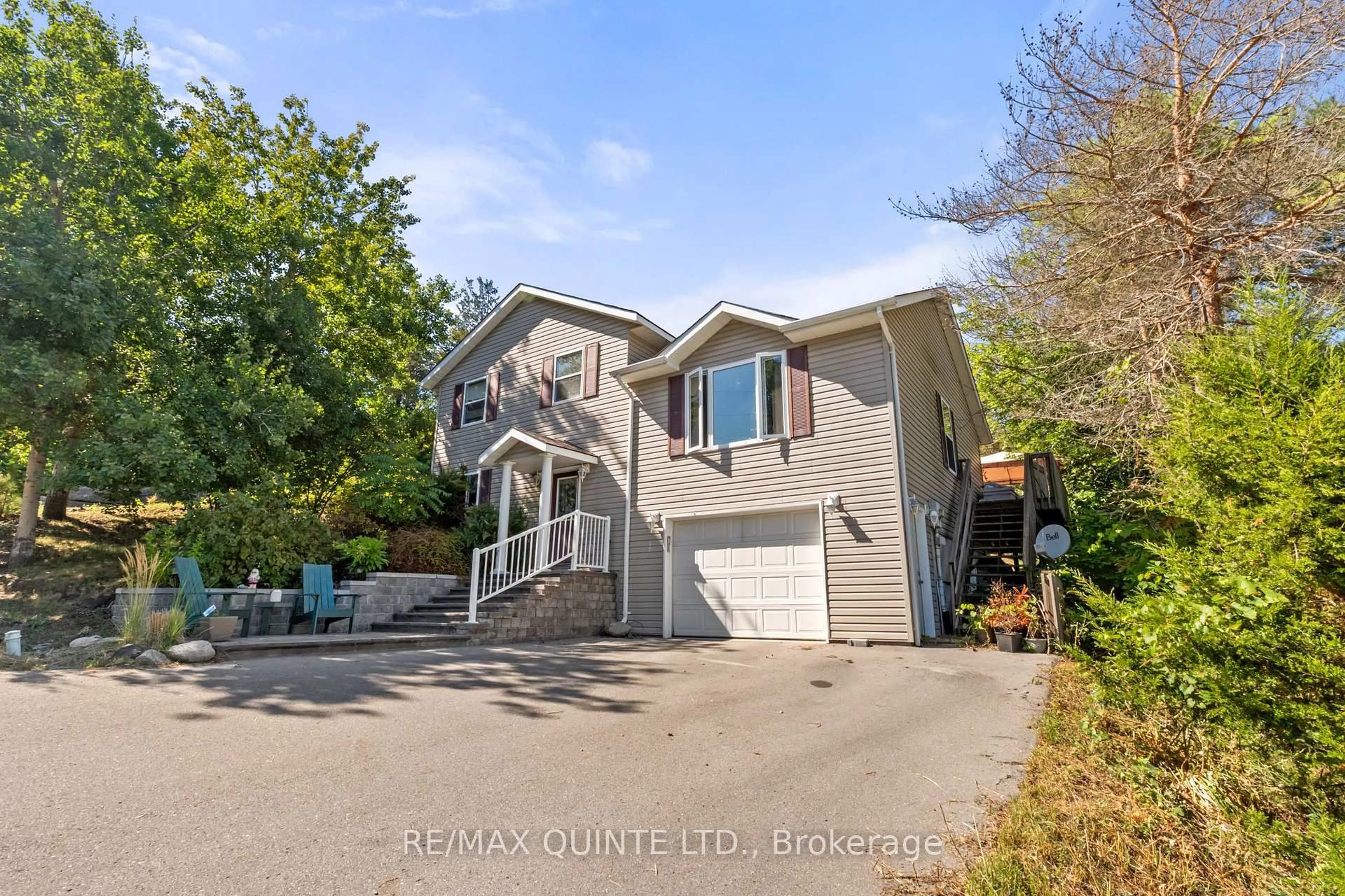 A pic from outside/outdoor area/front of a property/back of a property/a pic from drone, street for 60 Concession Rd, Hastings Ontario K0K 2C0