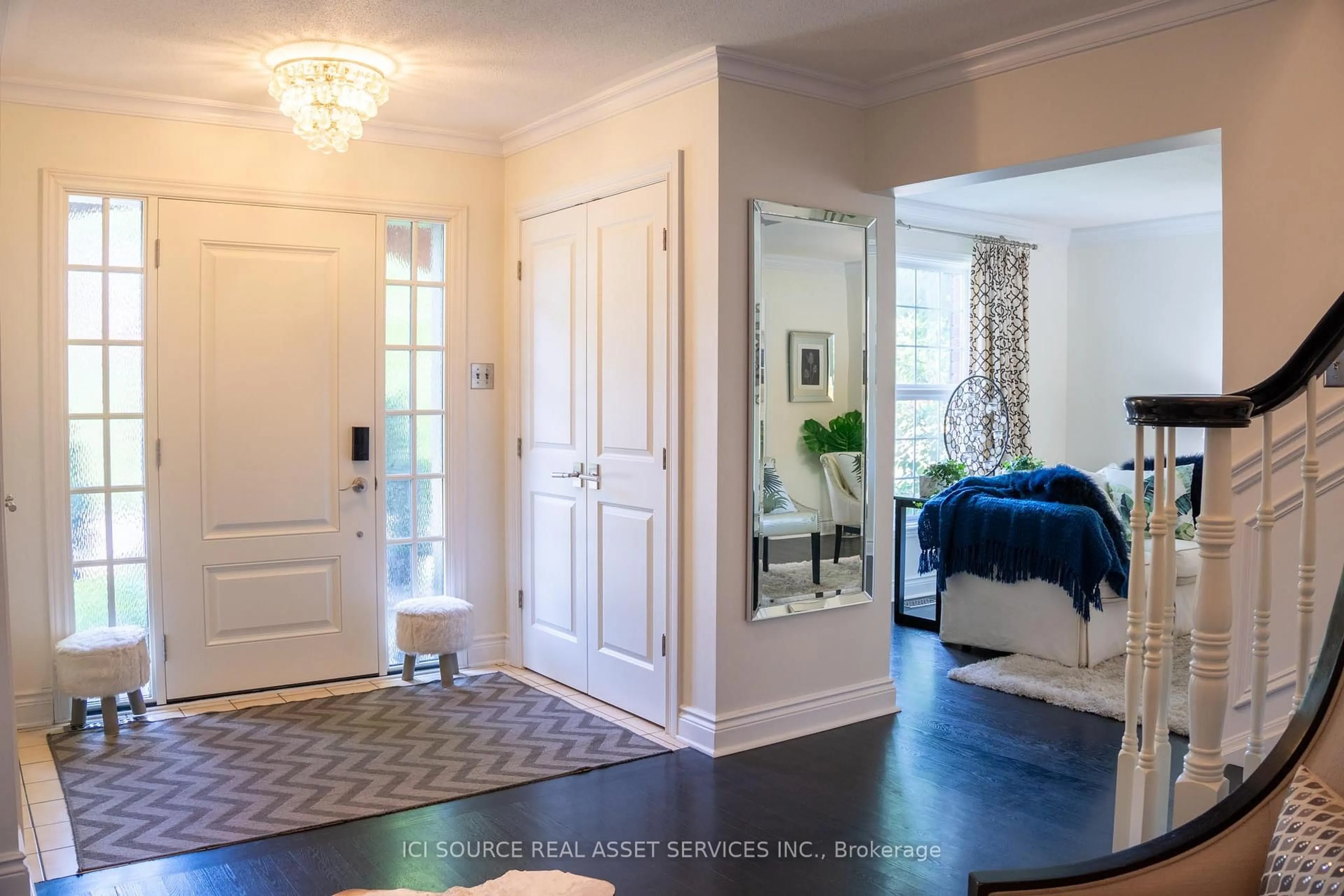 Indoor entryway for 149 Lanigan Cres, Stittsville Ontario K2S 1G9