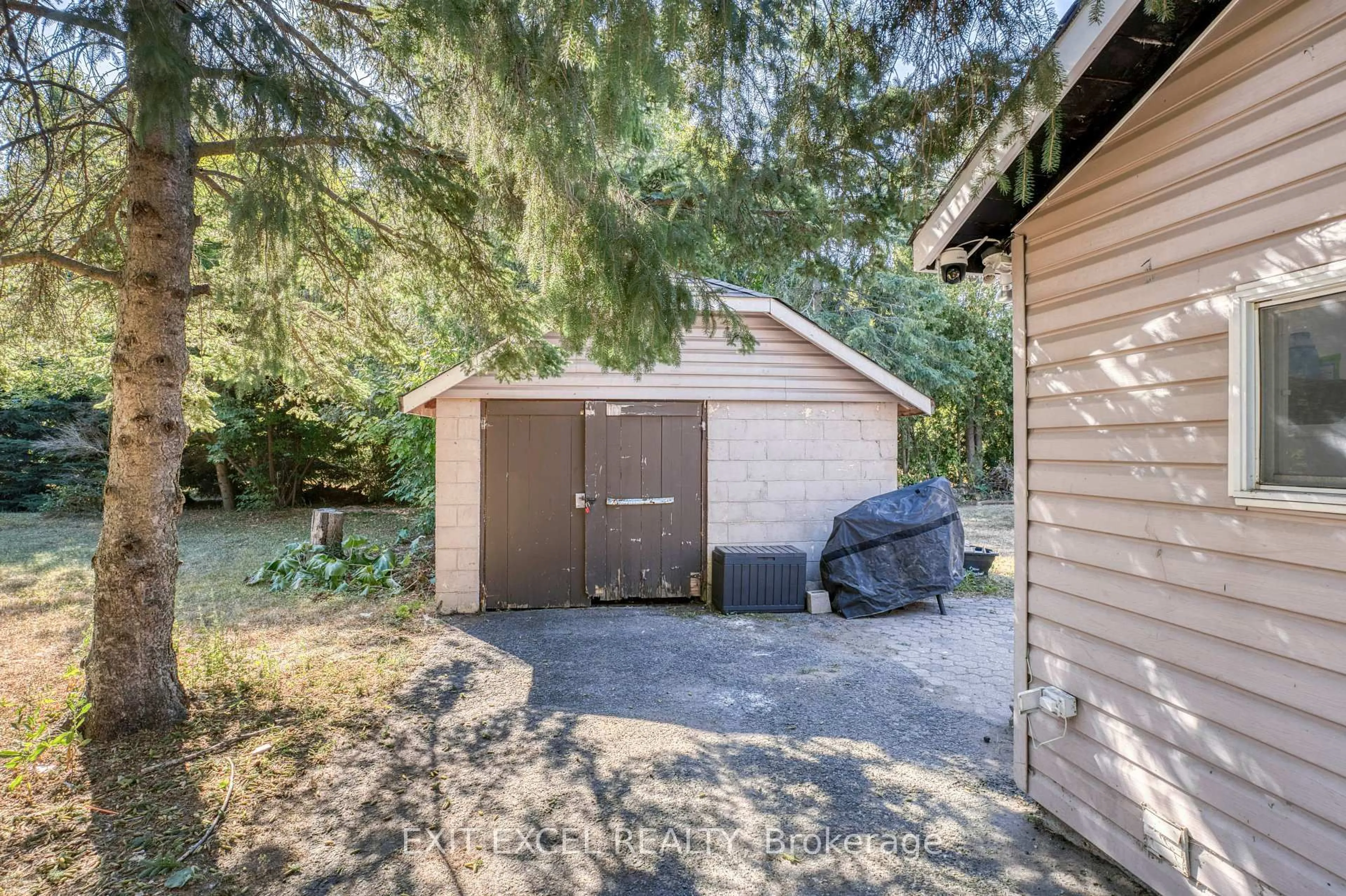 Shed for 5490 MacTavish Pl, Osgoode Ontario K0A 2W0