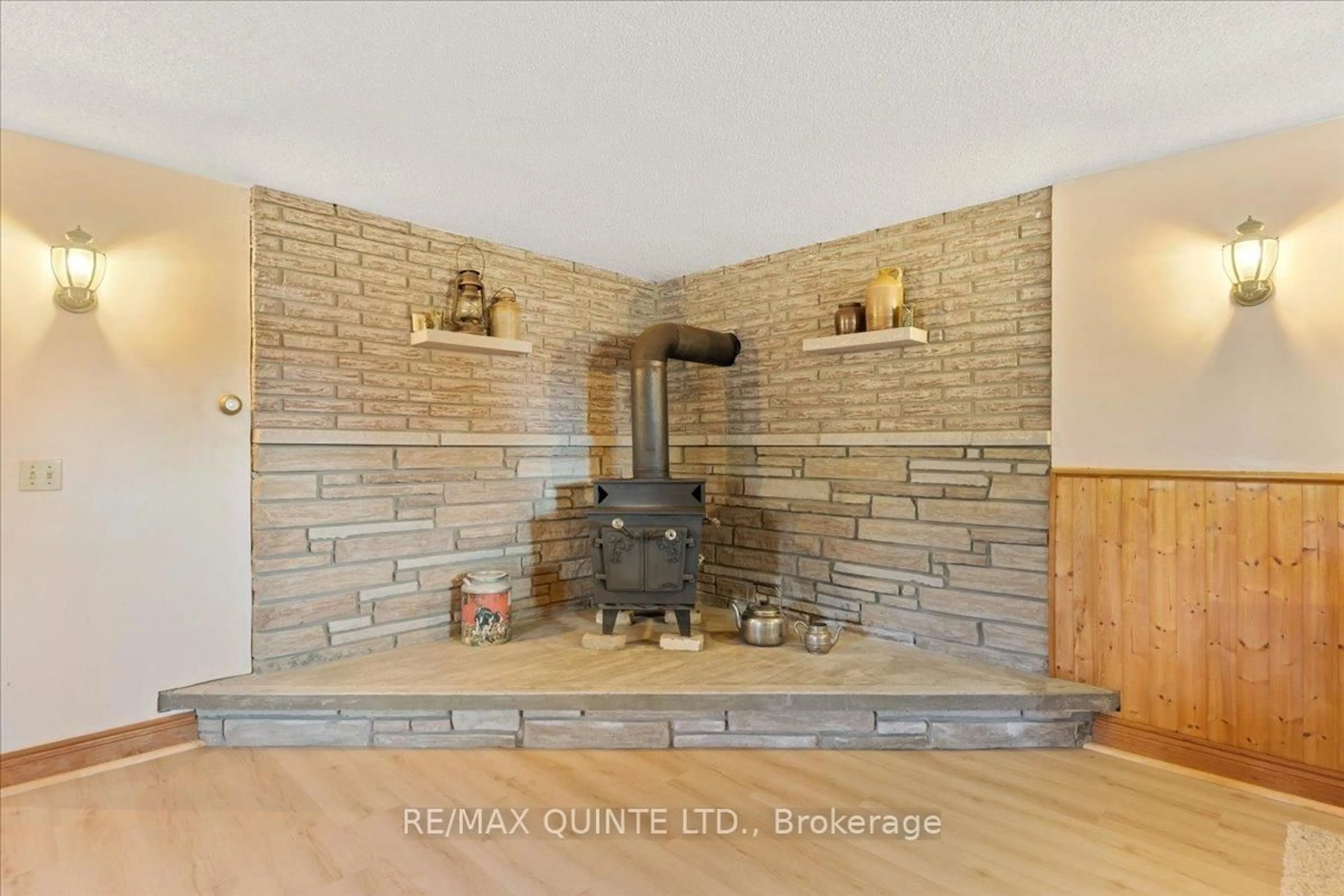 Unknown for 3460 Shannonville Rd, Belleville Ontario K0K 2Y0
