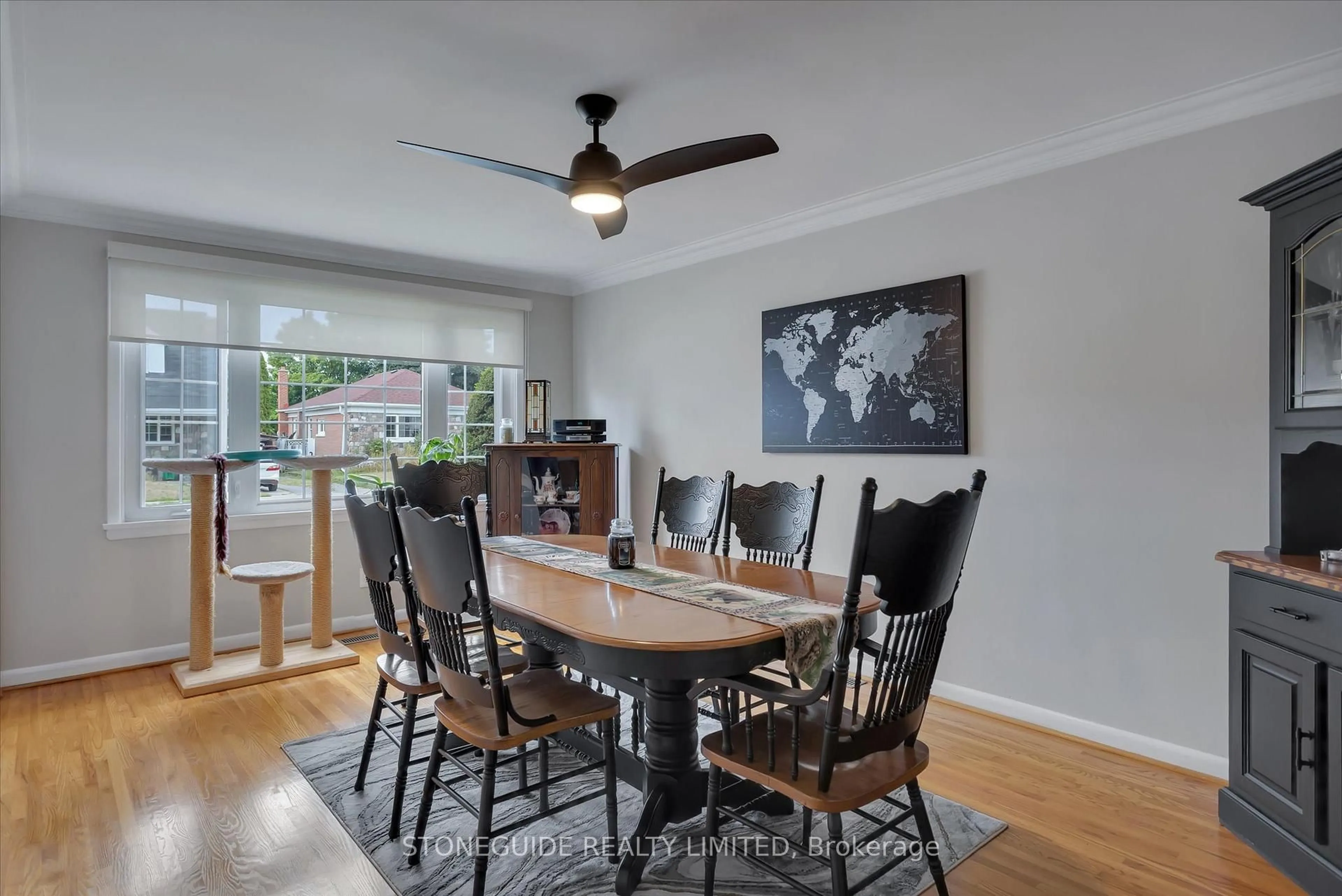 Dining room, wood/laminate floor for 687 Orpington Rd, Peterborough Ontario K9J 4A5