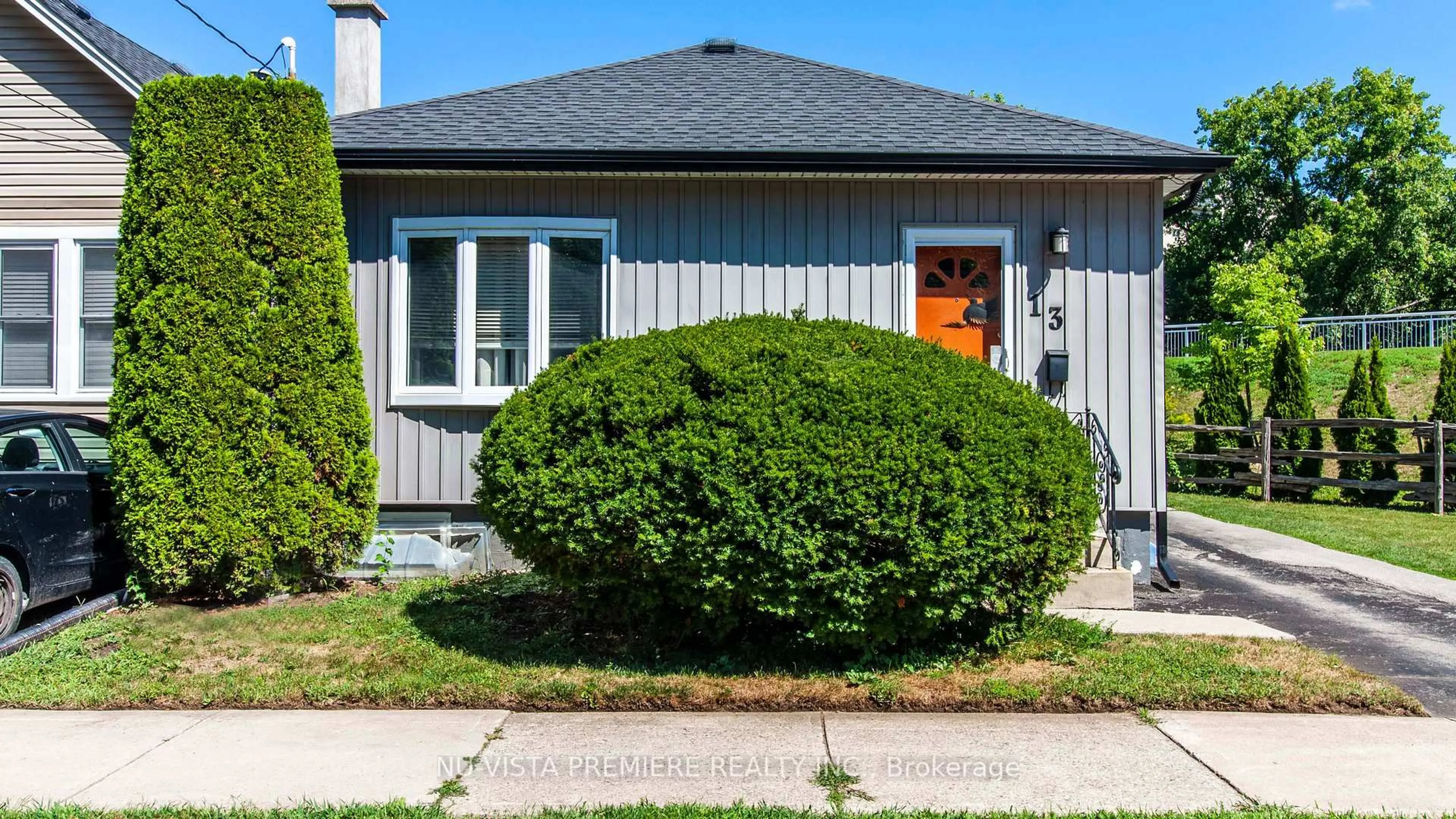 Home with vinyl exterior material, street for 13 Empress Ave, London North Ontario N6H 1M6