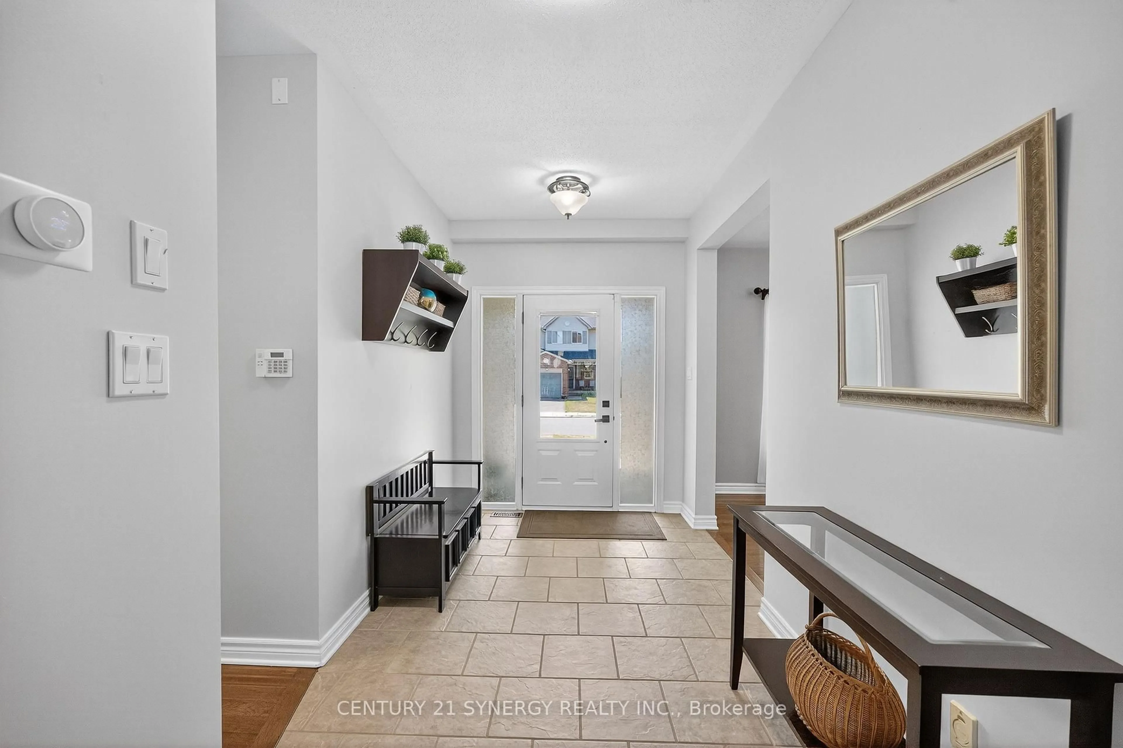Indoor entryway for 53 Peckett Dr, Carleton Place Ontario K7C 4P9
