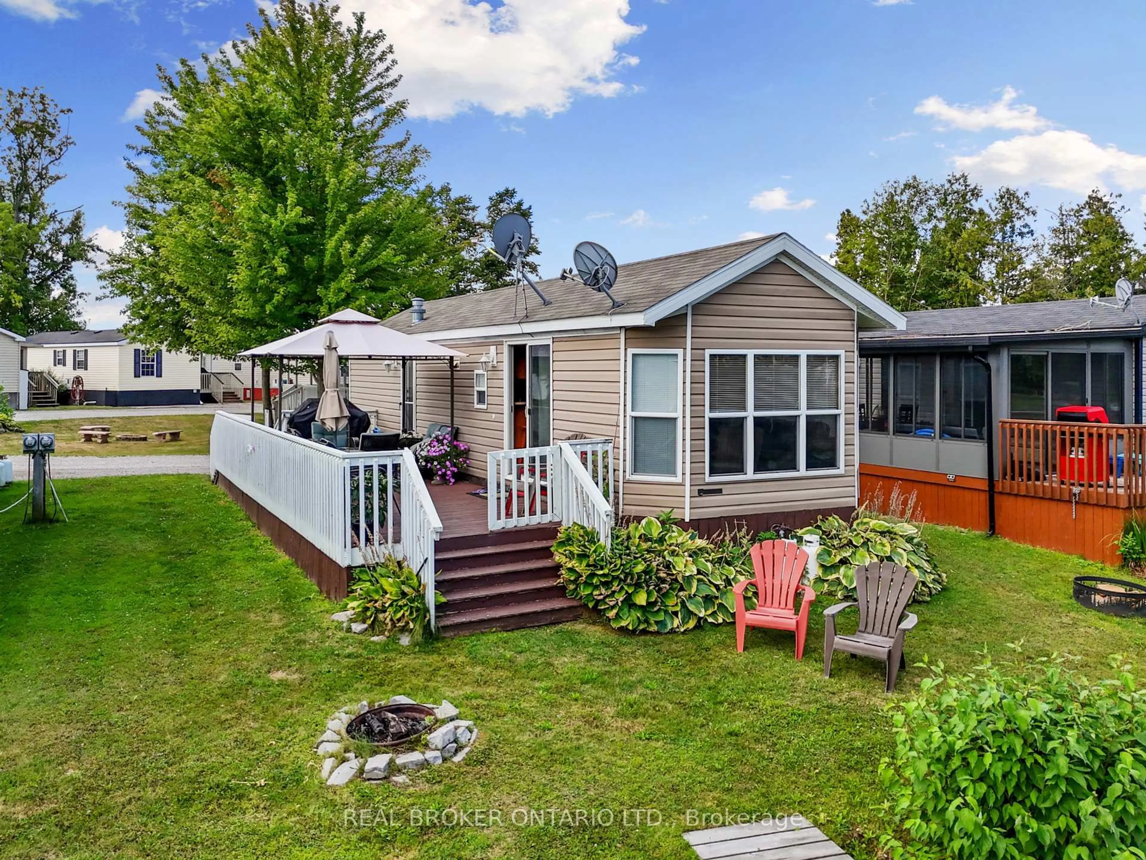 Home with vinyl exterior material, water/lake/river/ocean view for 171 Woodland Estate Rd #CPC7, Trent Hills Ontario K0L 1L0
