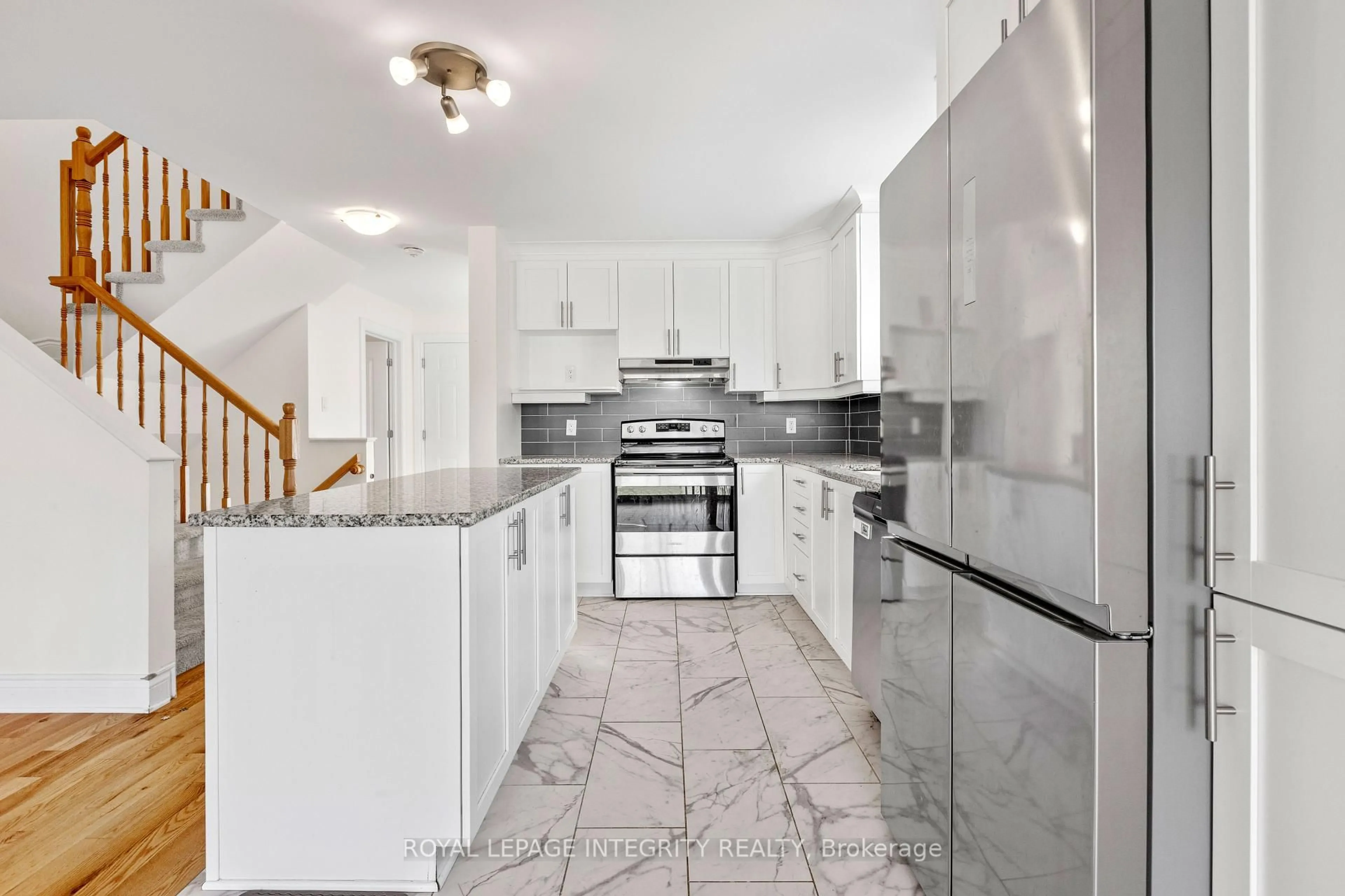 Open concept kitchen, ceramic/tile floor for 166 Dion Ave, Clarence-Rockland Ontario K4K 0M2